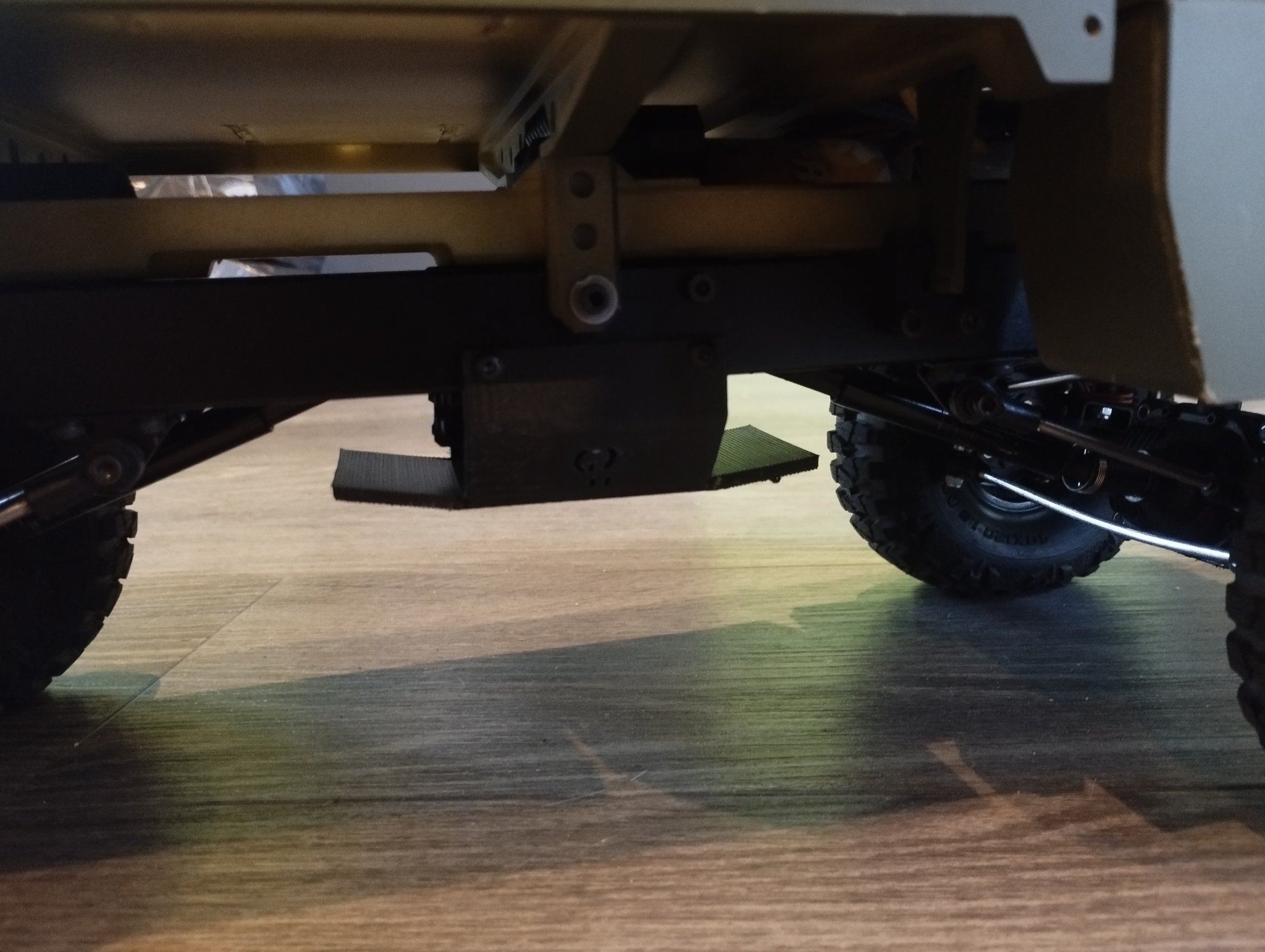 Bệ chống va chạm cho hộp số xe tải CrossRc MC4