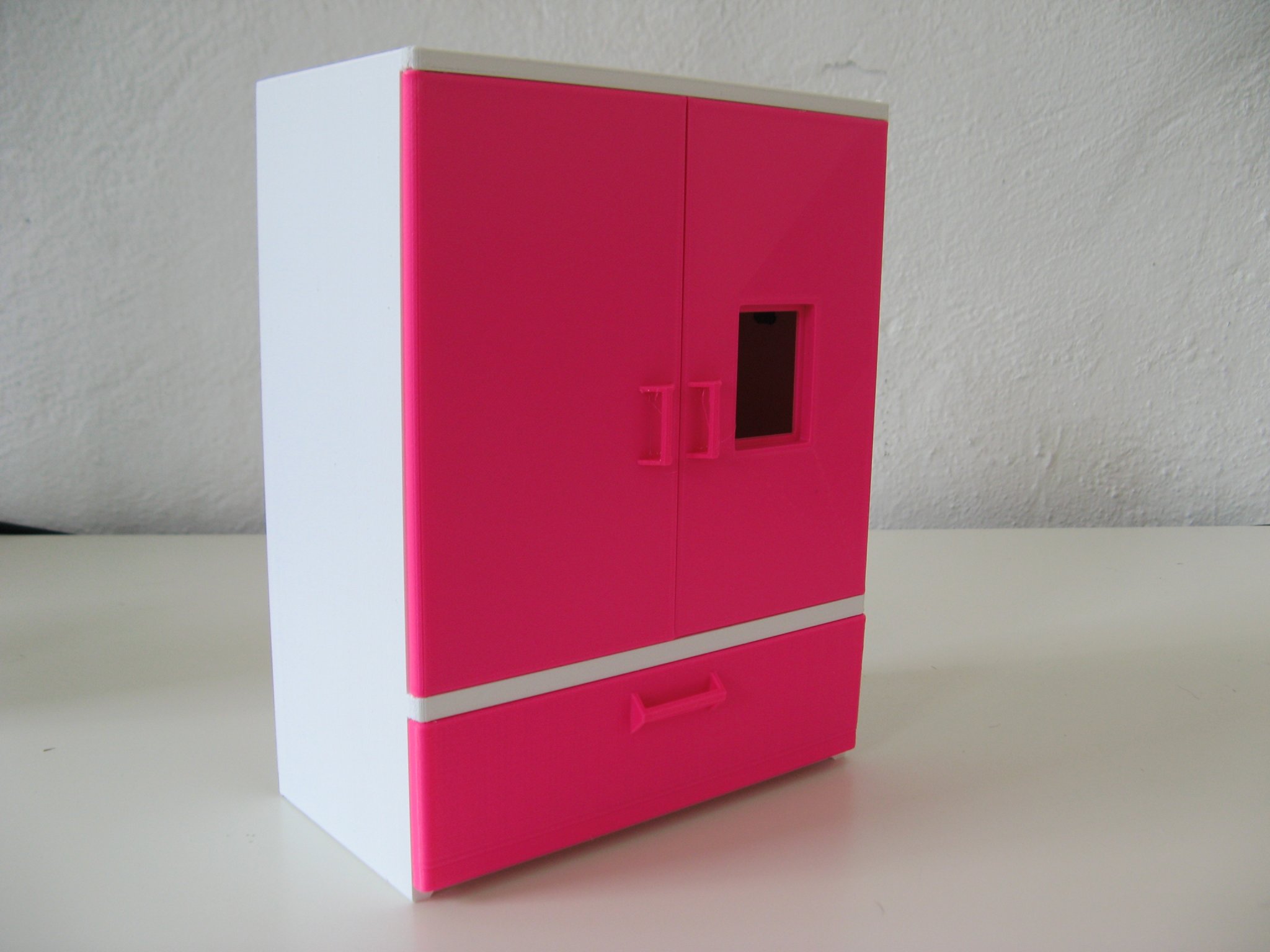 Tủ đồ hiện đại cho búp bê