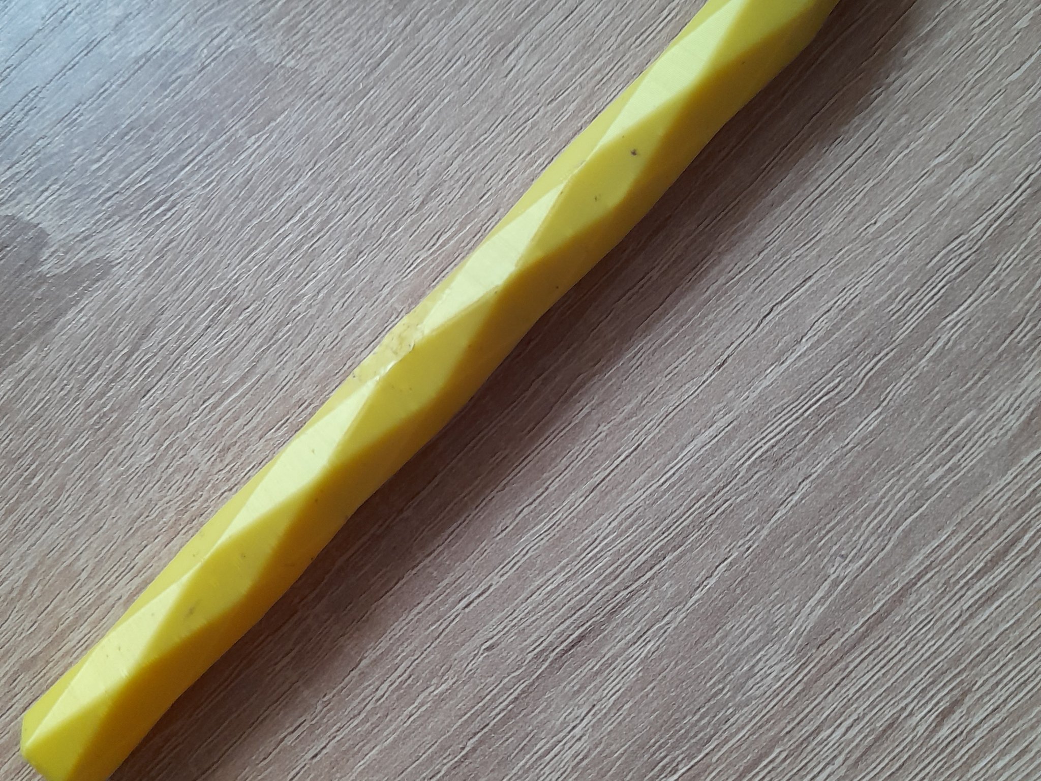 Bút in 3D hình tam giác với thiết kế in liền mạch