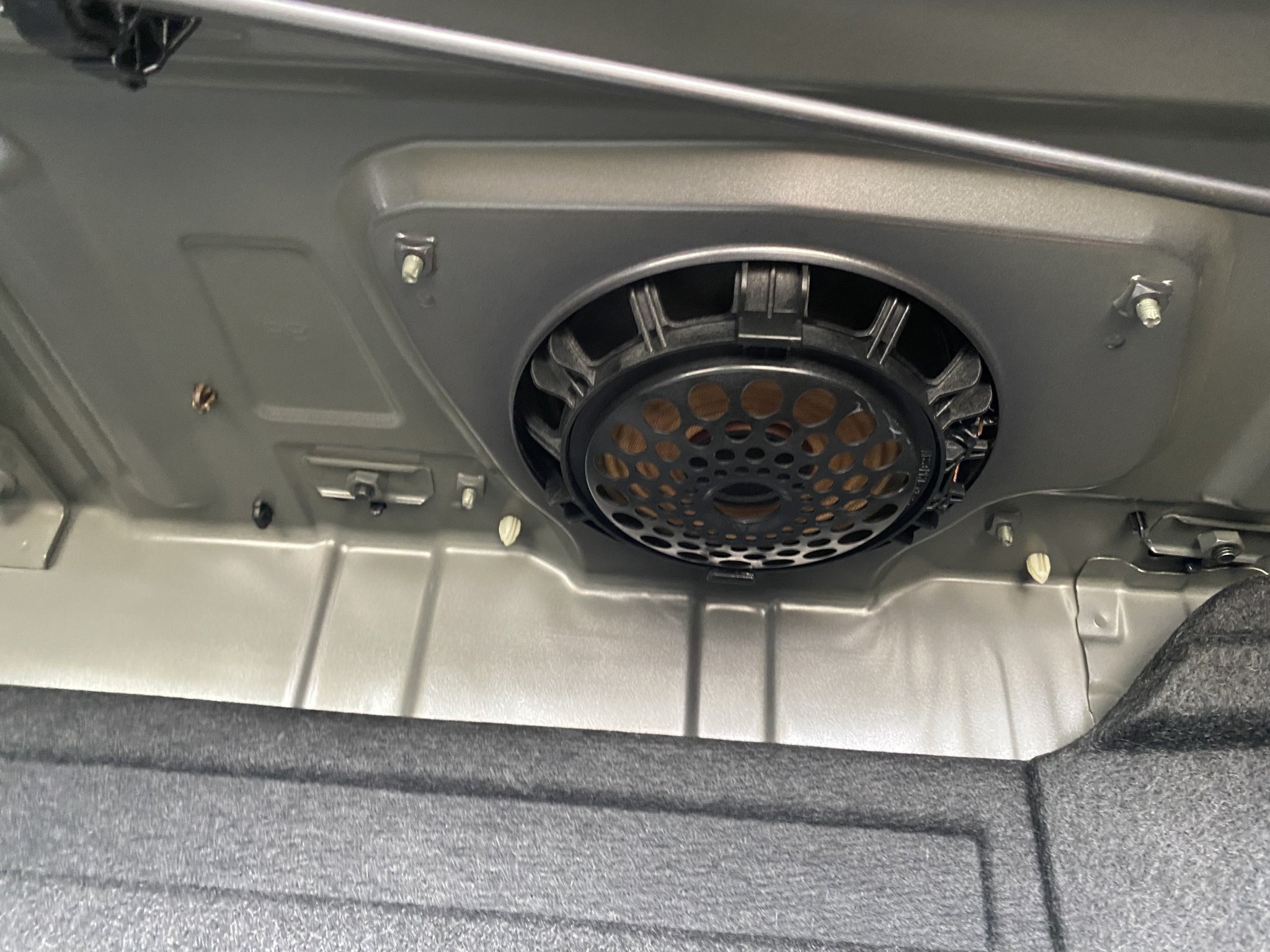 Giá đỡ loa subwoofer cho Lexus ES 2017