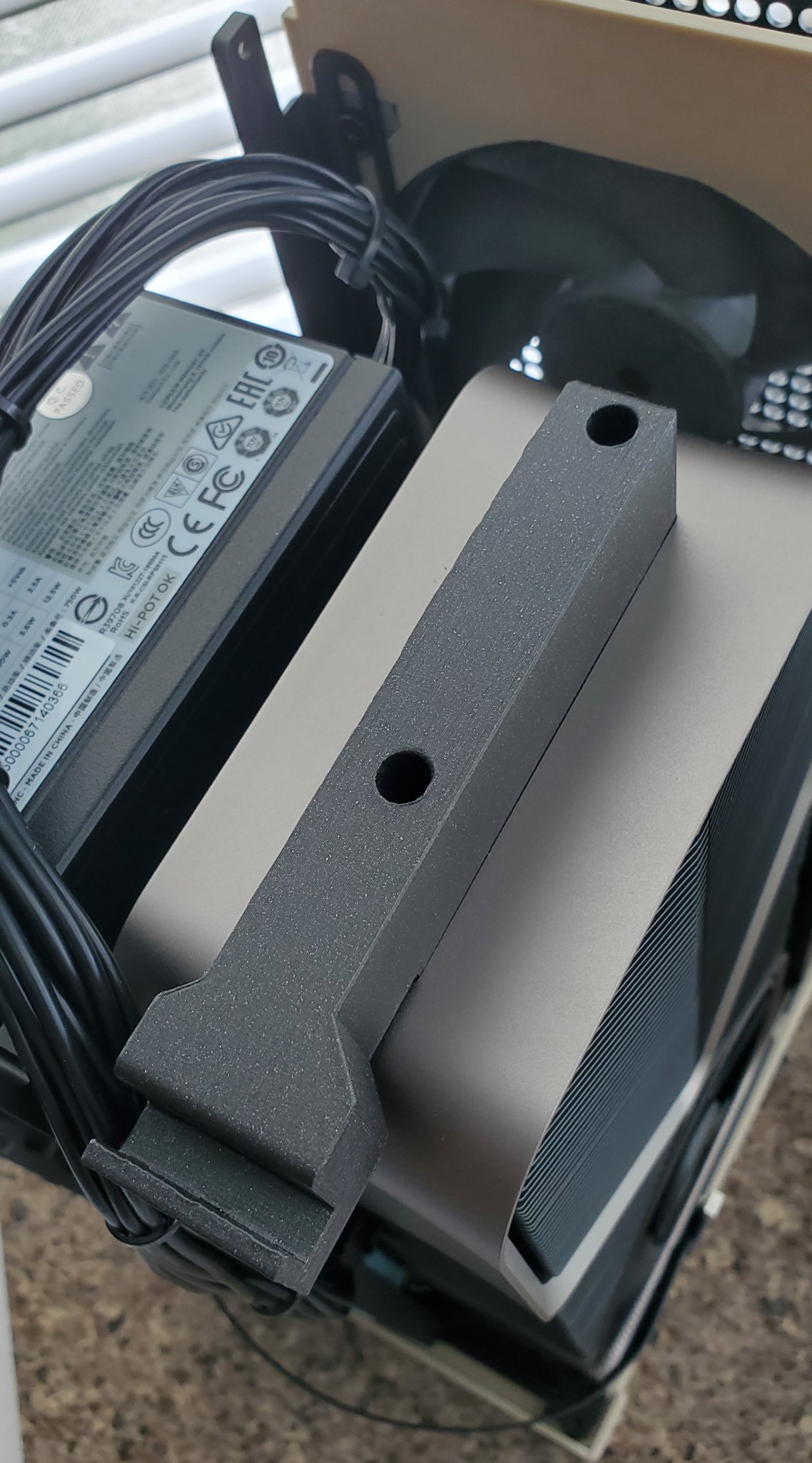 Giá đỡ chống cong cho RTX 4080/4090 trong thùng FormD T1 v2