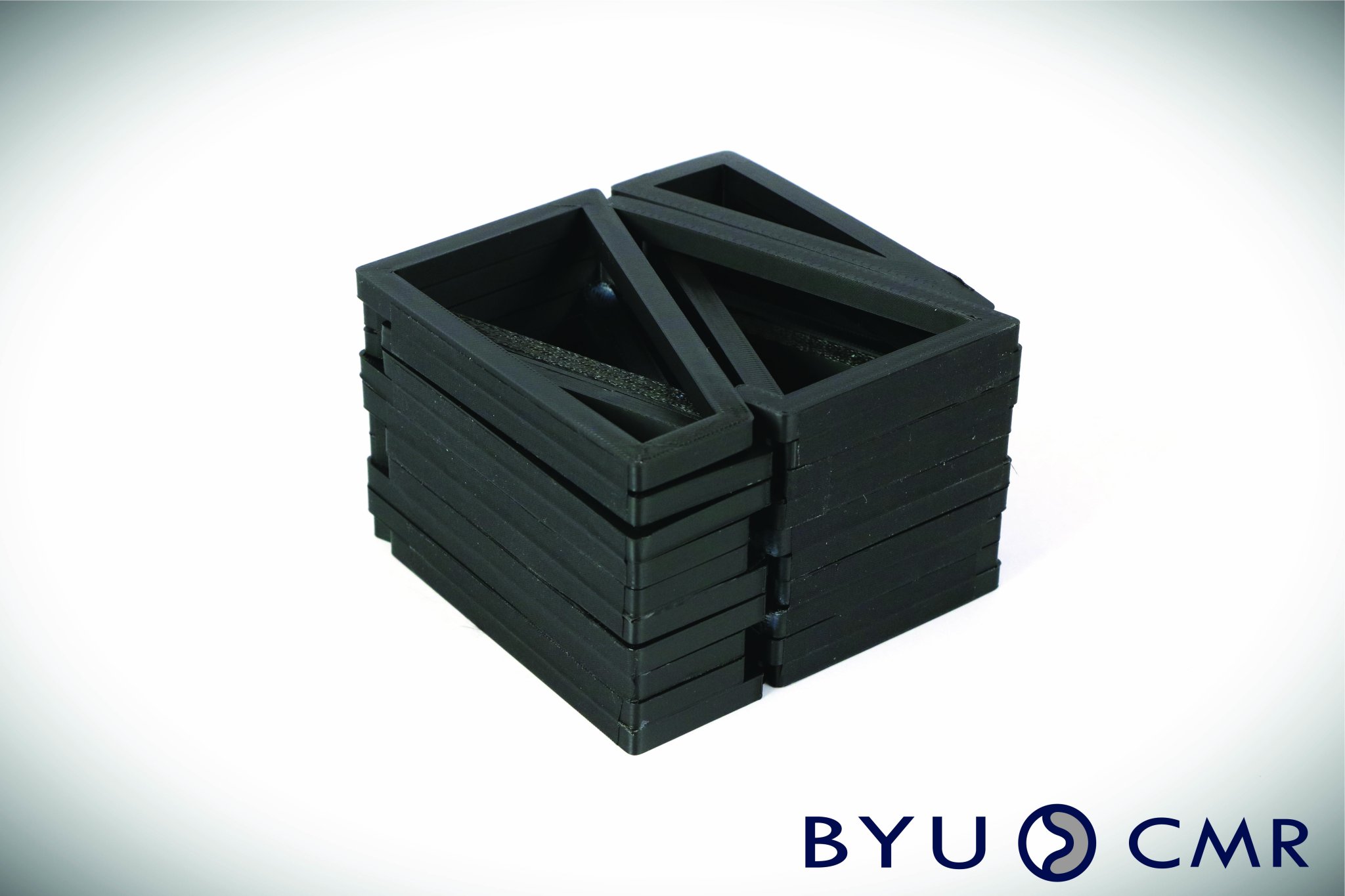 Cấu trúc triển khai Miura-ori hiệu quả về thể tích với cửa ...