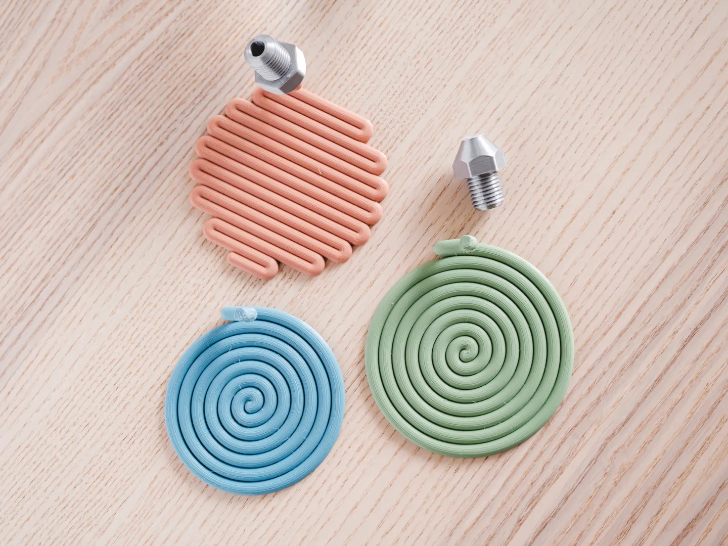 Đế ly in 3D phiên bản xoắn ốc