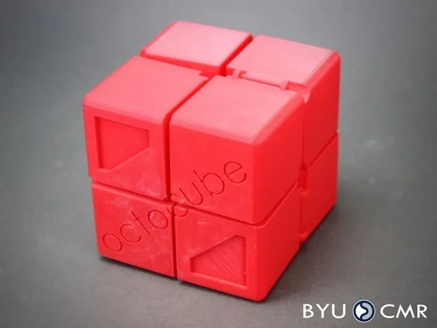 Khối lập phương OctoCube dựa trên mô hình origami vuông xoắn