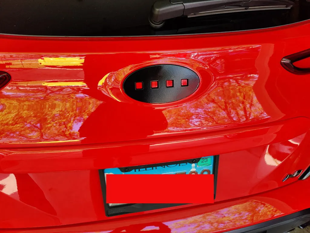 Biểu tượng mã Morse thay thế logo H cho Hyundai Kona N