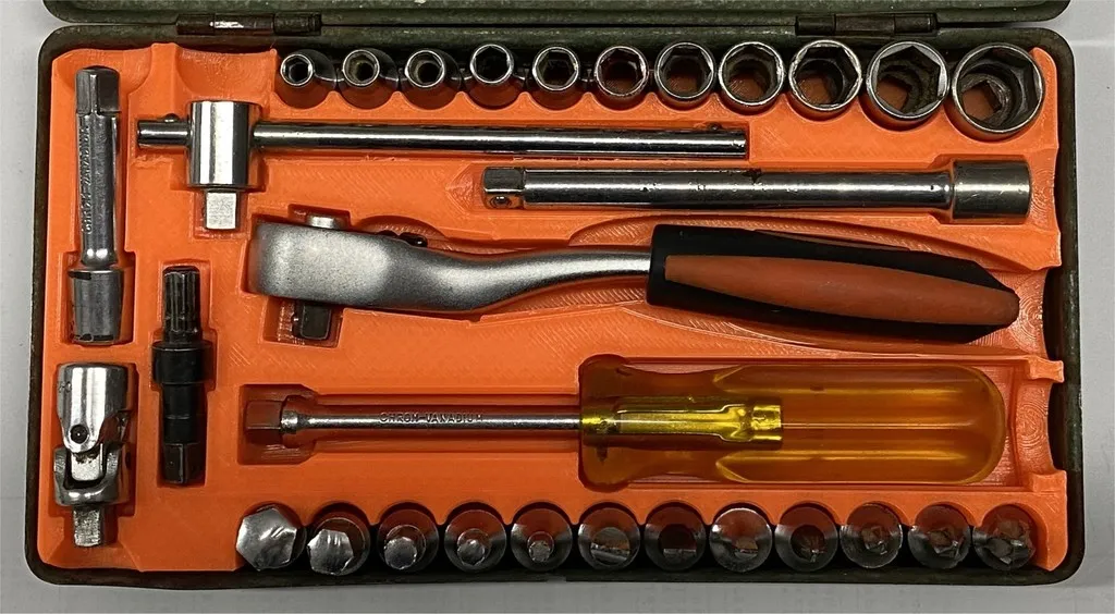 Thay thế đầu vào cho bộ cờ lê và mũi khoan 45 năm tuổi