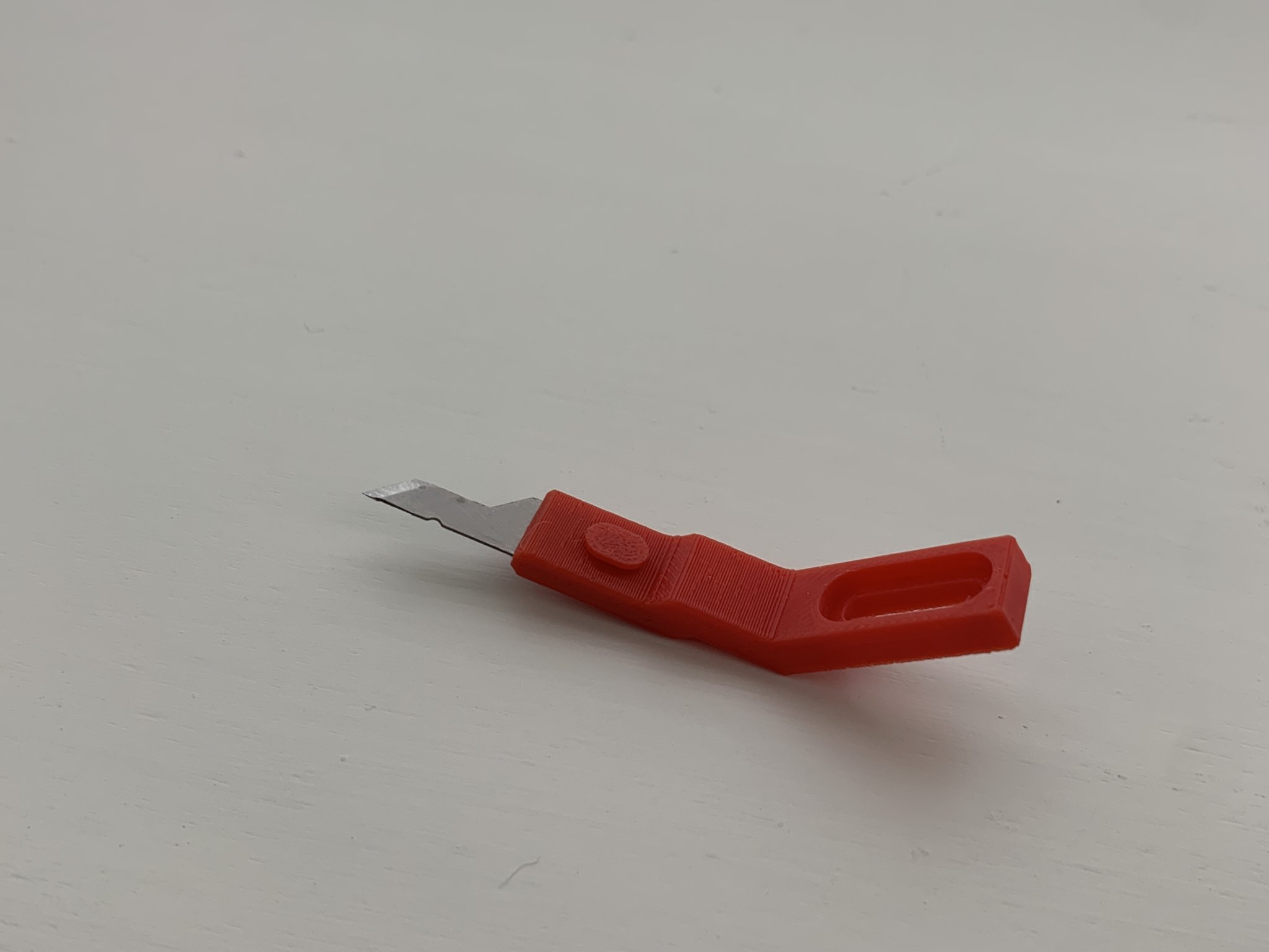 Chốt cắm lưỡi dao tìm tâm