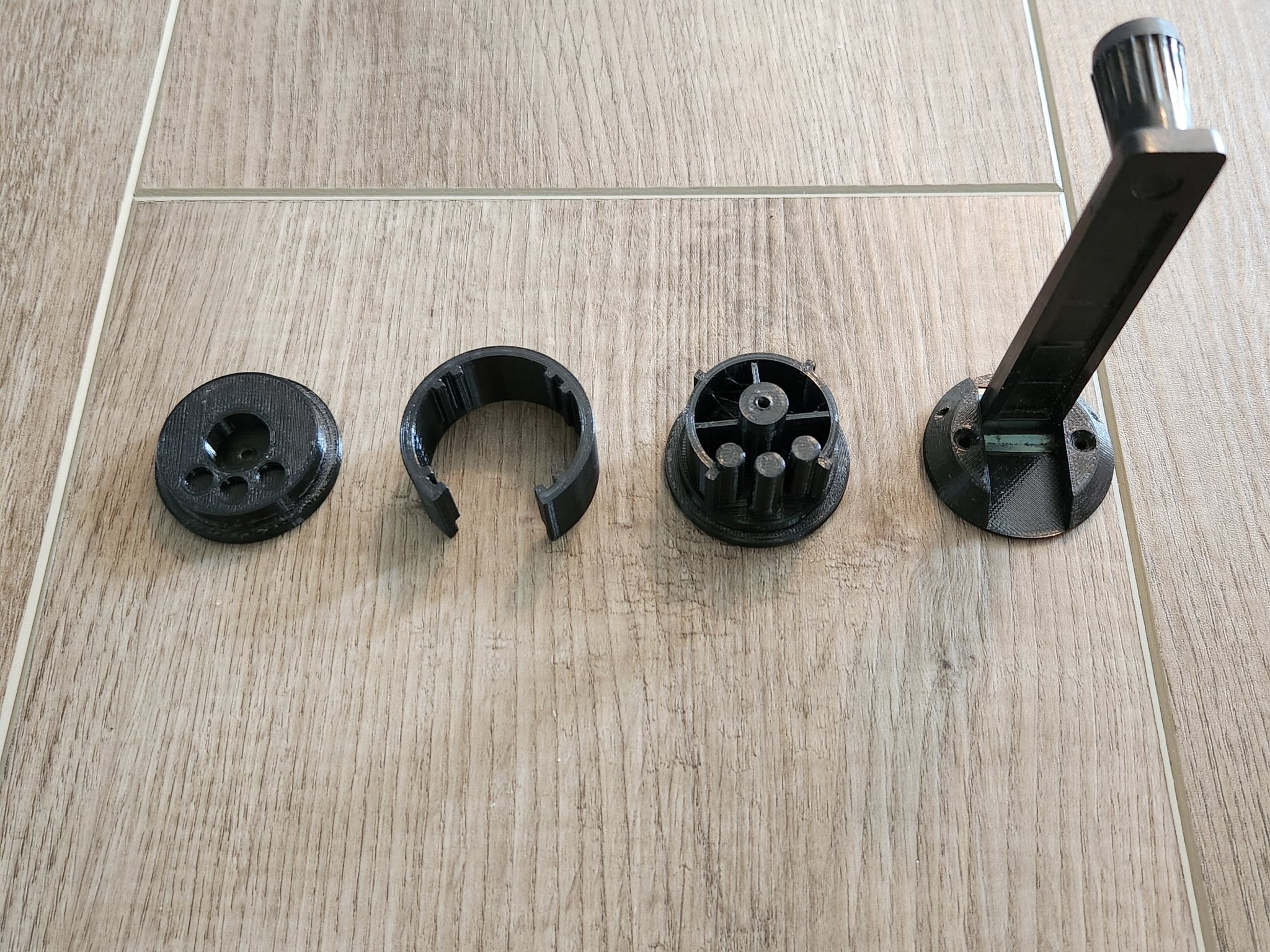 Bộ phận thay thế trung tâm cho thước dây CEN-TECH 100 ft