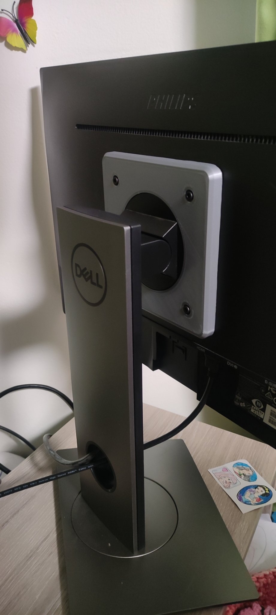 Giá đỡ chân cho màn hình Dell với lỗ VESA 100x100