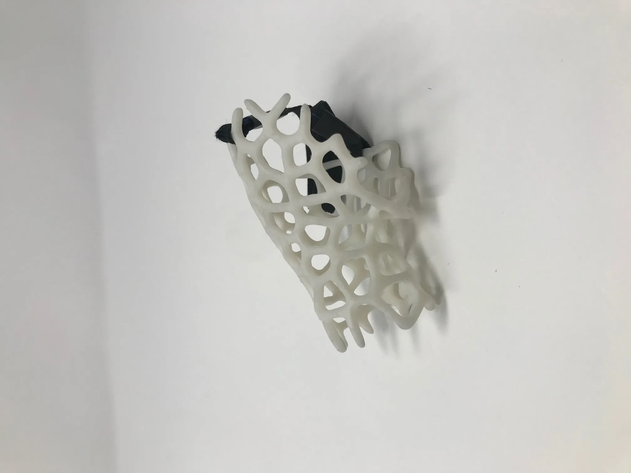 Đai hỗ trợ ngón tay cái bên phải cho người sáng tạo