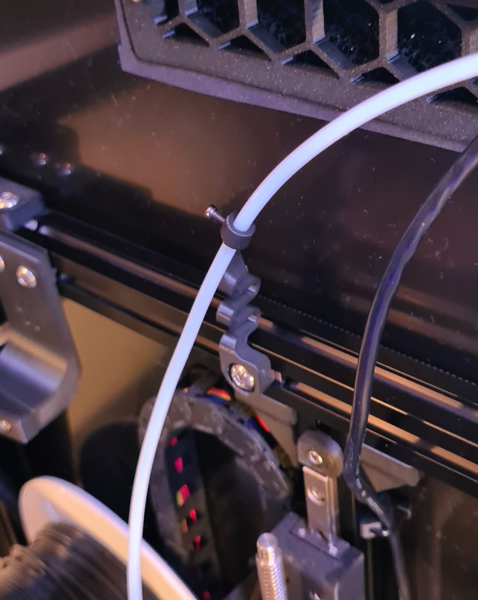 Hướng dẫn cuộn filament linh hoạt cho máy in 3D