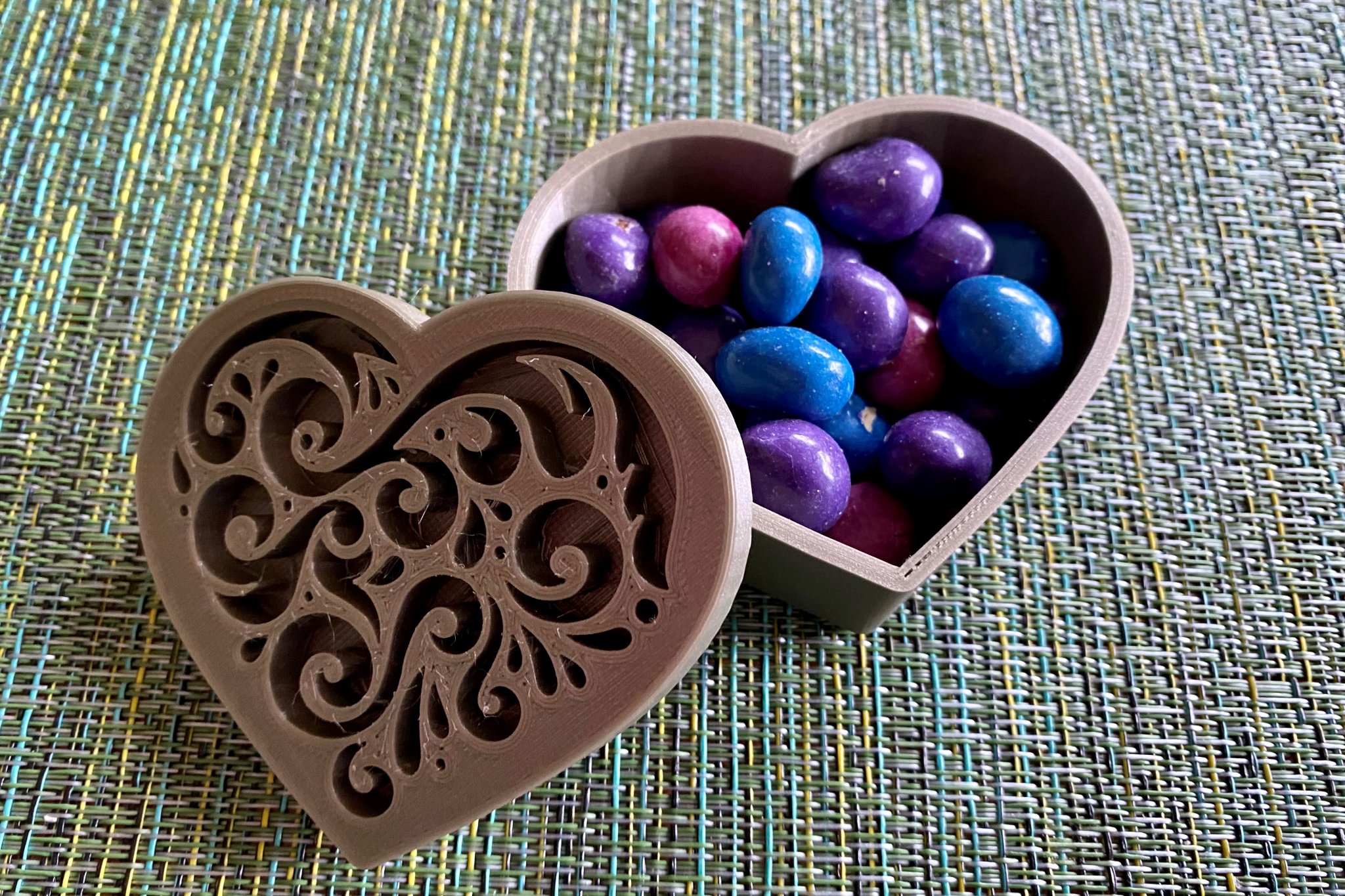 Hộp quà hình trái tim cho ngày Valentine