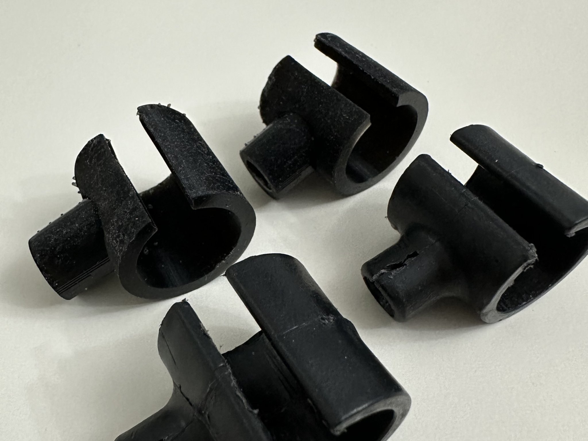 Bộ phận hỗ trợ chuyển động trục của giá phơi quần áo