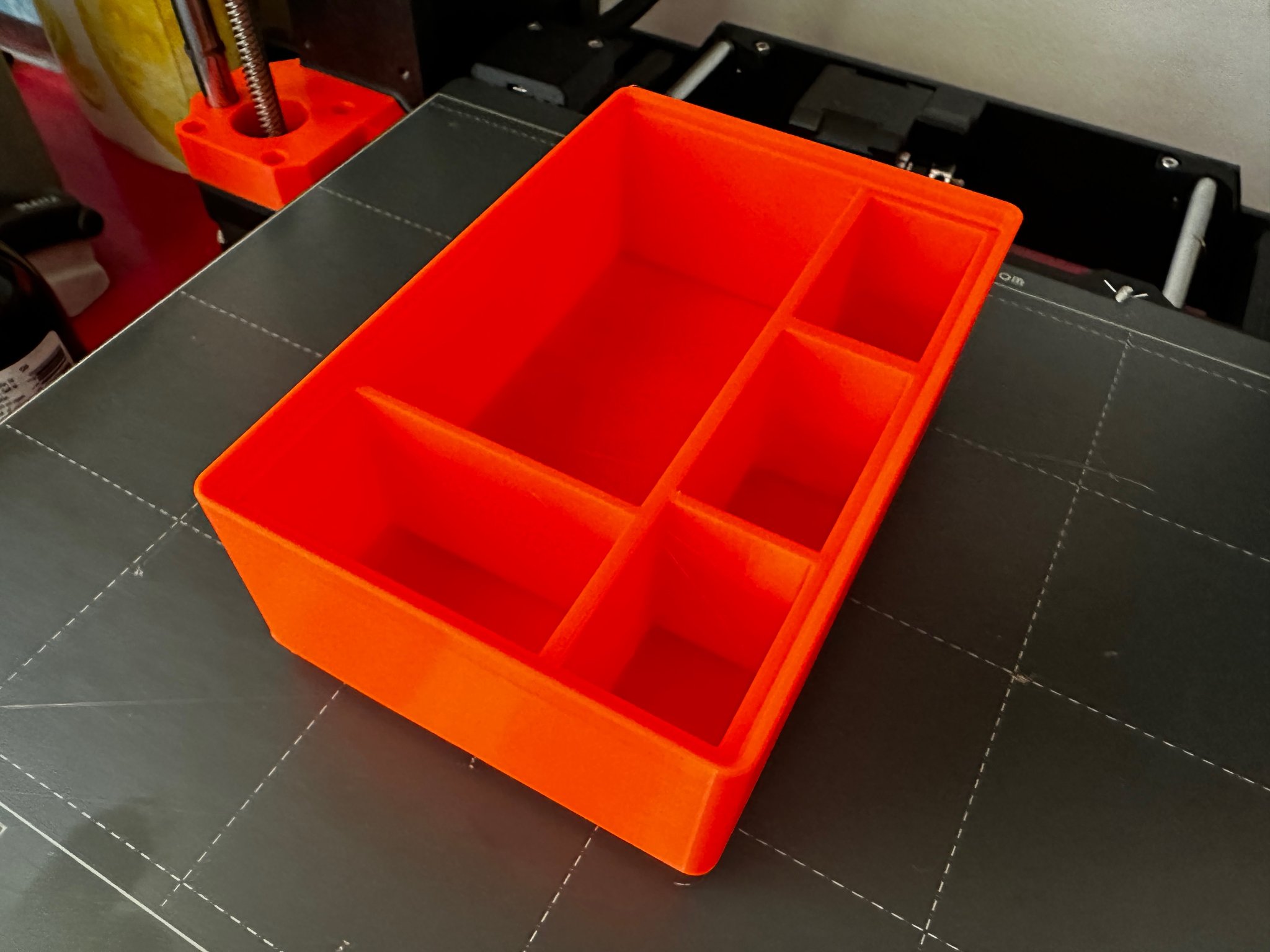 Hộp Gridfinity cho đèn camera FalconEyes DV96-V