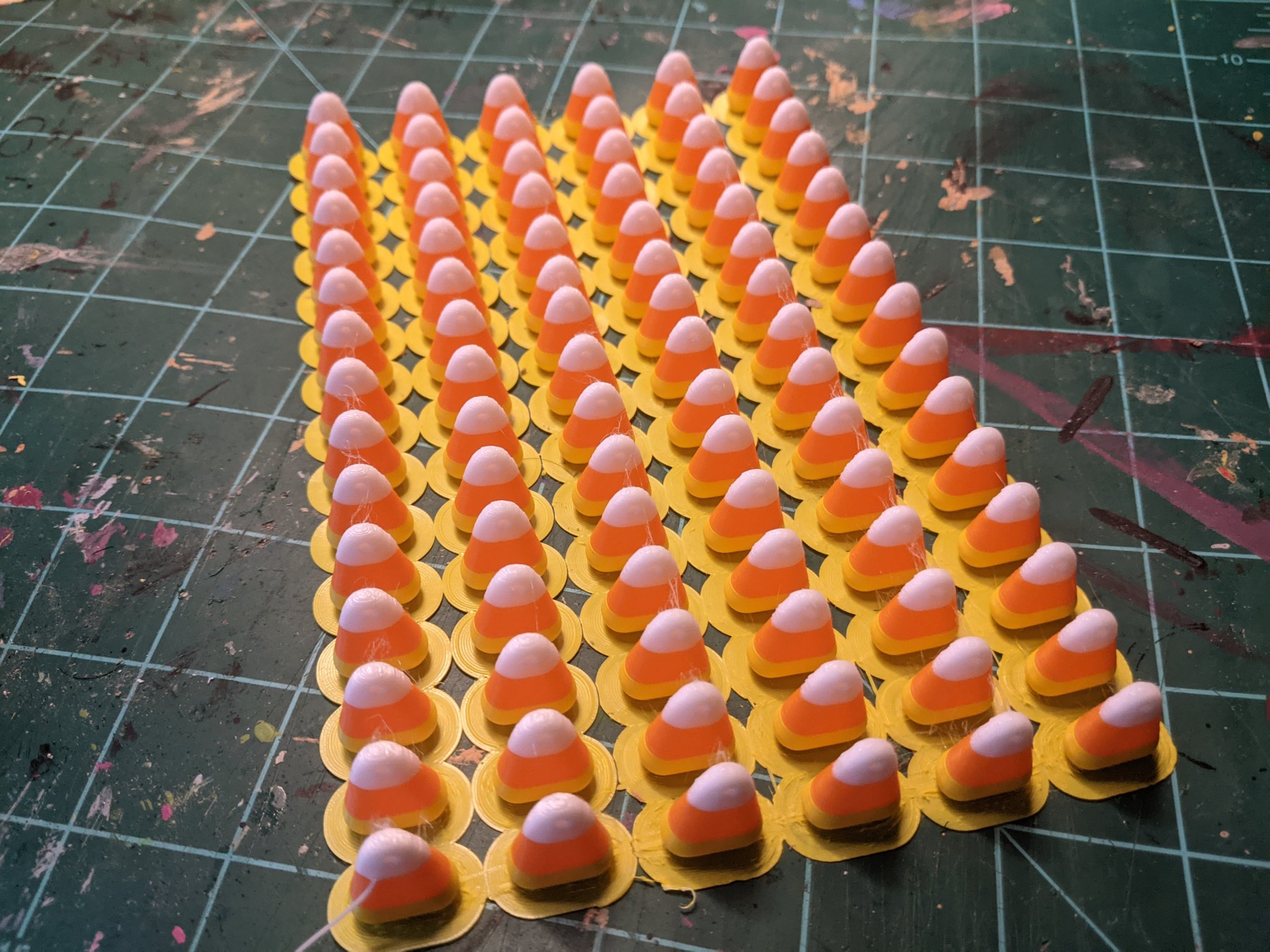 Trang sức ngô kẹo Halloween độc đáo