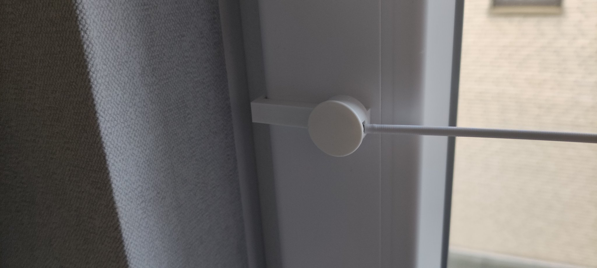 Dây treo rèm với thiết kế gắn kết chắc chắn