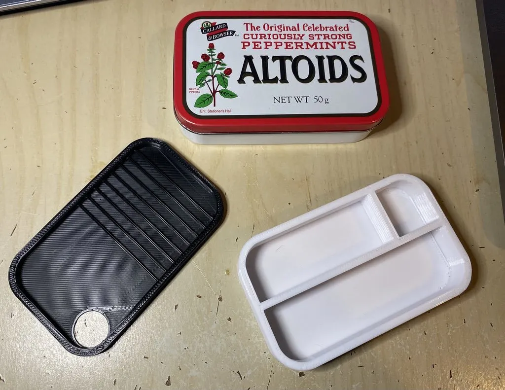 Khay giữ linh kiện và khay ghim Altoid