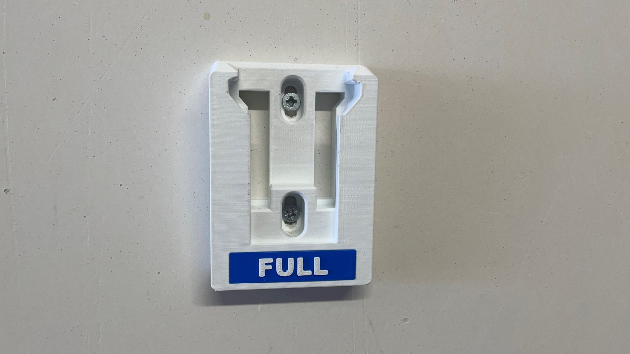 Giá đỡ pin Milwaukee M18 cho xe hơi và tường