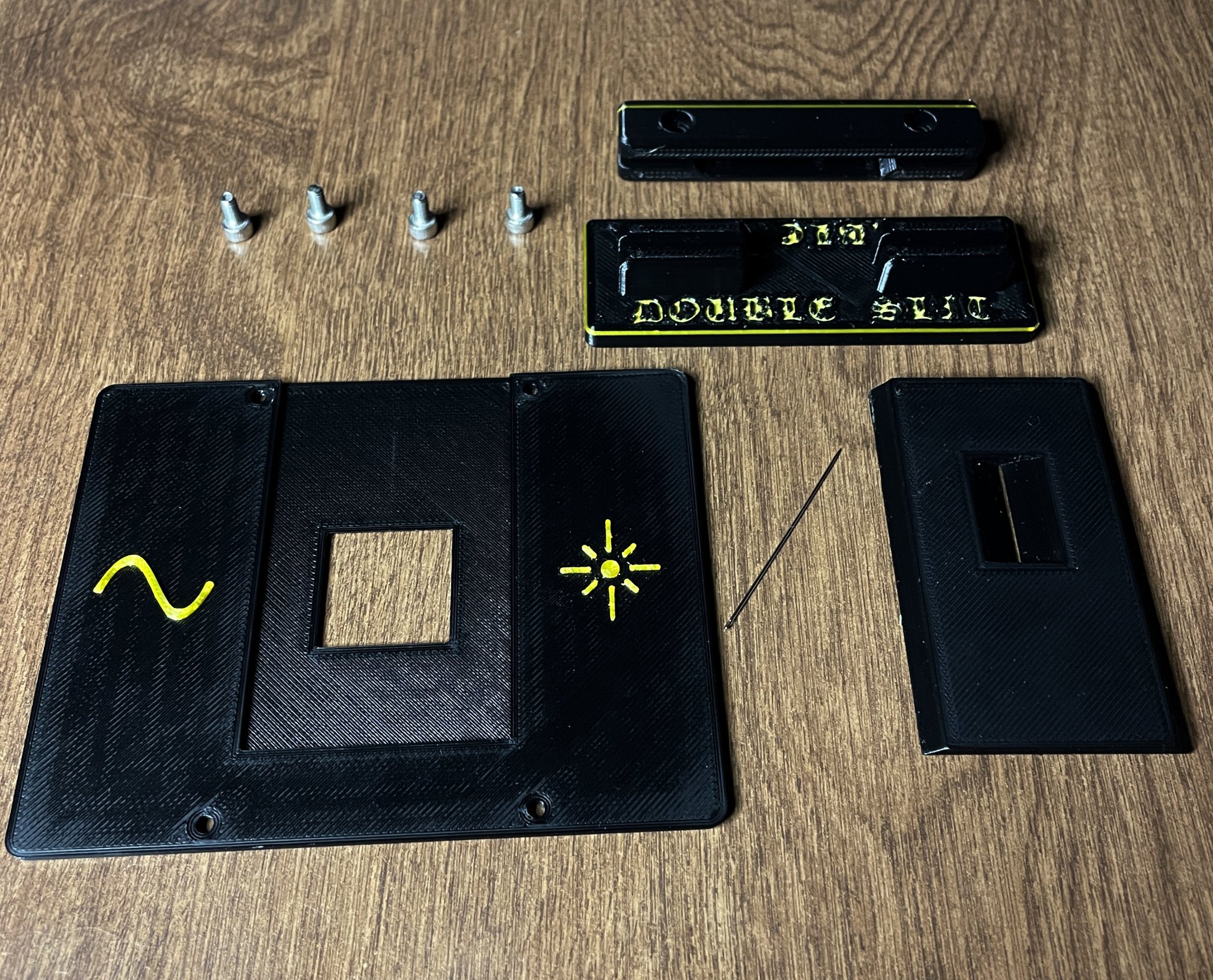 Thí nghiệm khe đôi của Thomas Young năm 1801