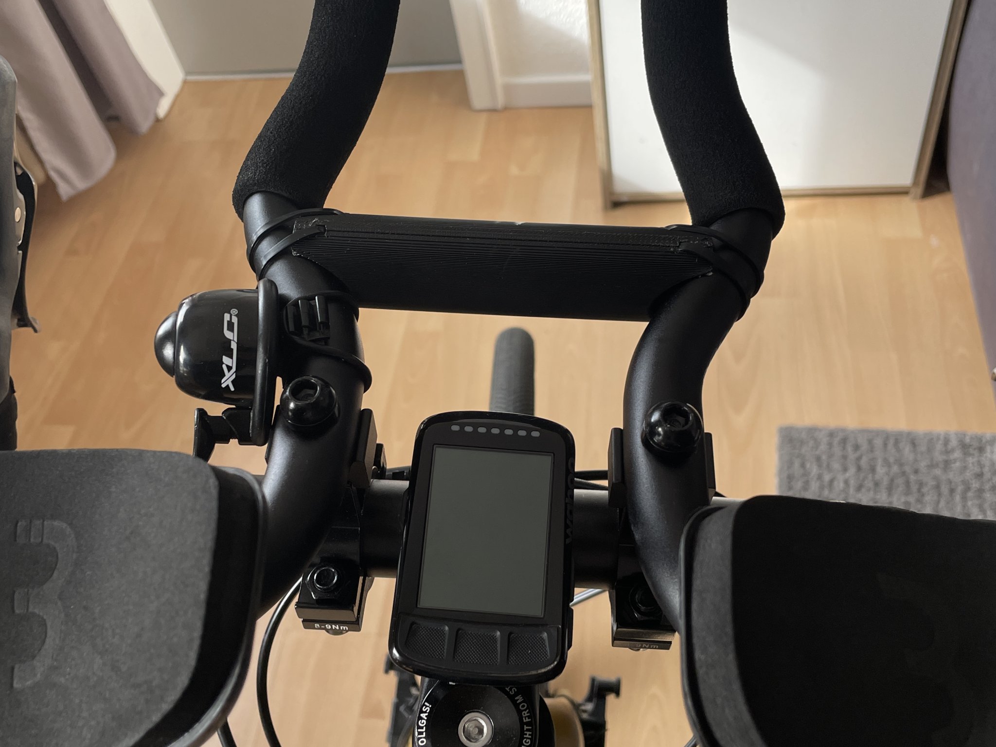 Giá đỡ tay lái cho xe đạp triathlon