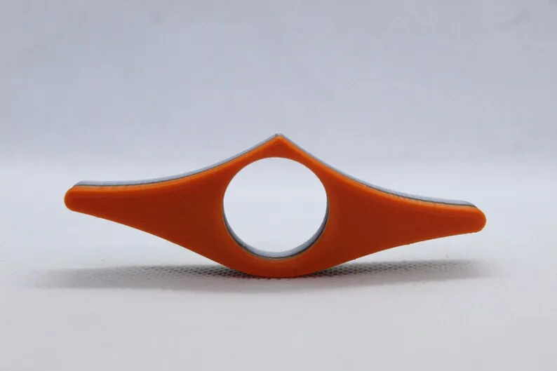 Giá đỡ sách một tay giữ trang mở dễ dàng