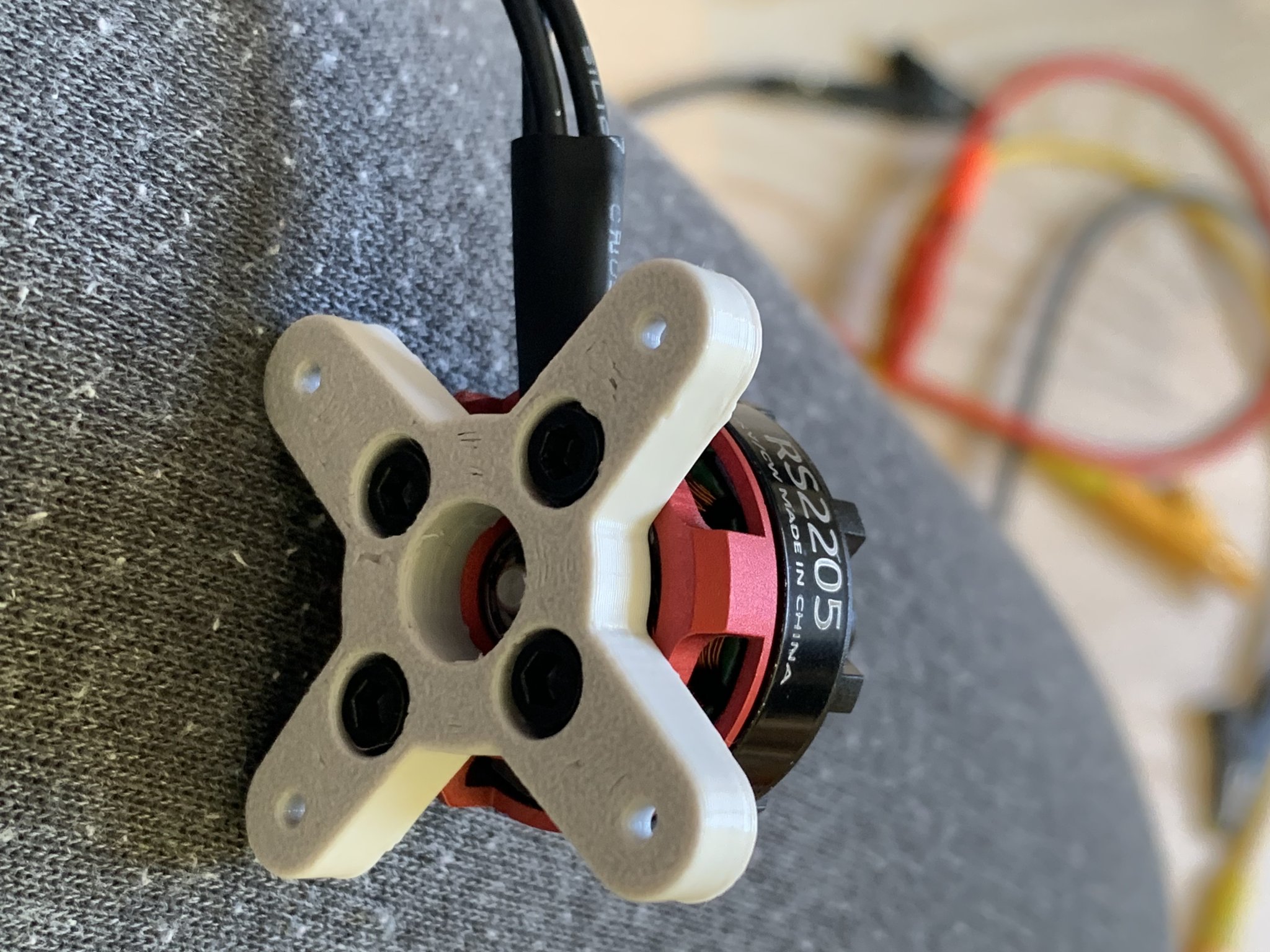 Giá đỡ động cơ cho mô tơ A2212 RS2205