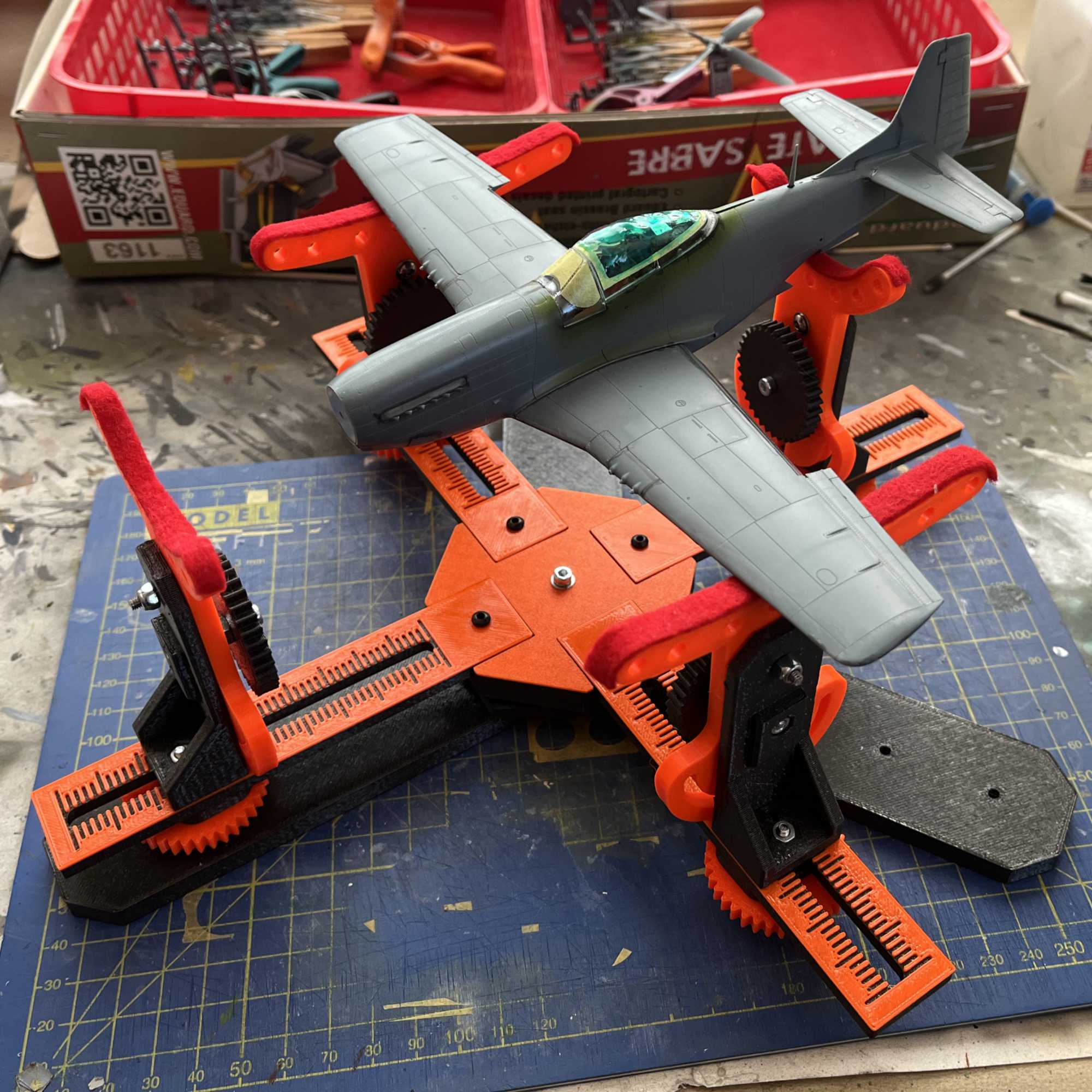 Giá đỡ sơn mô hình cho mô hình tỉ lệ 1/48 và 1/32 v2