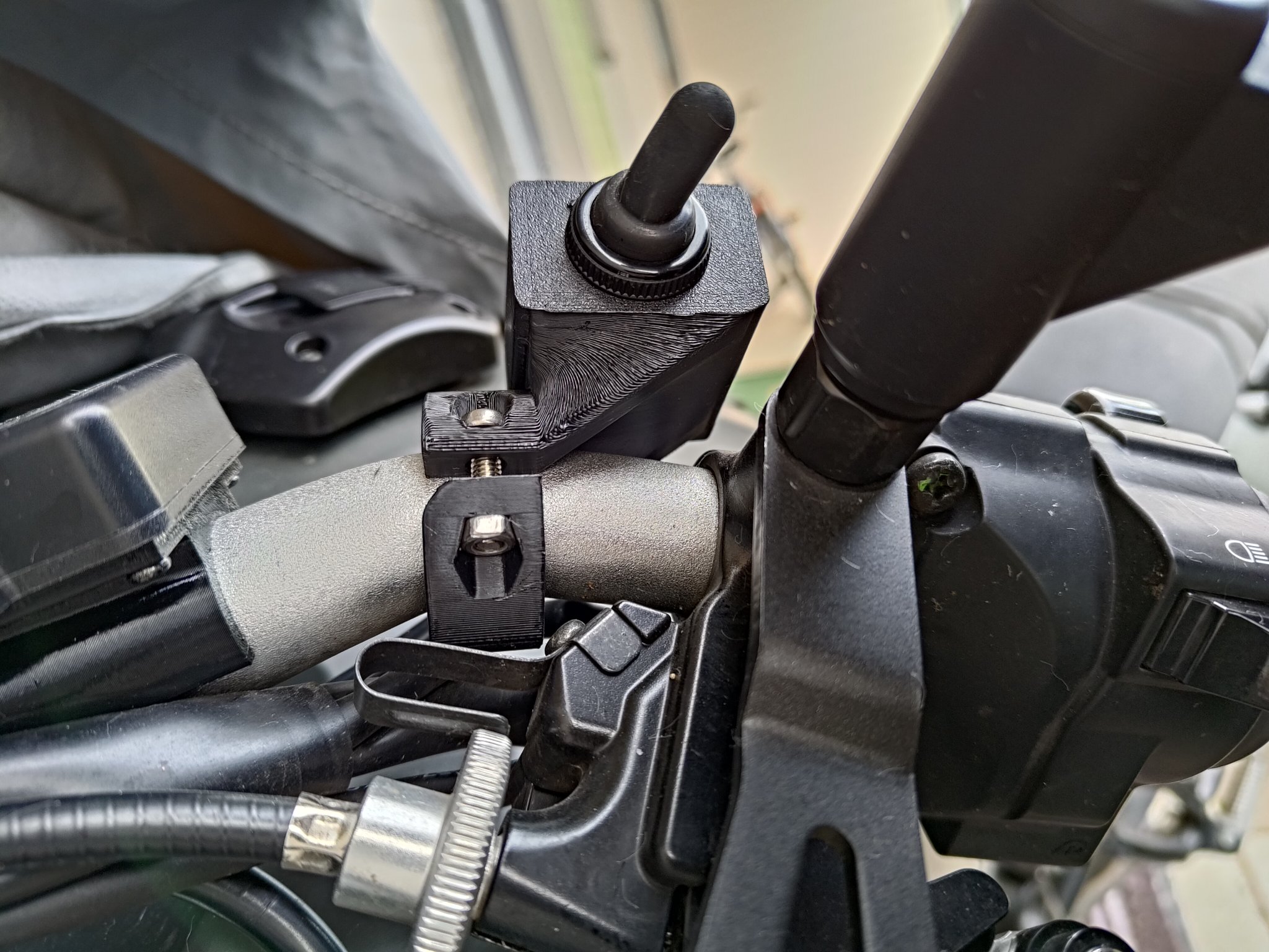 Vỏ công tắc cho ghi đông 22mm