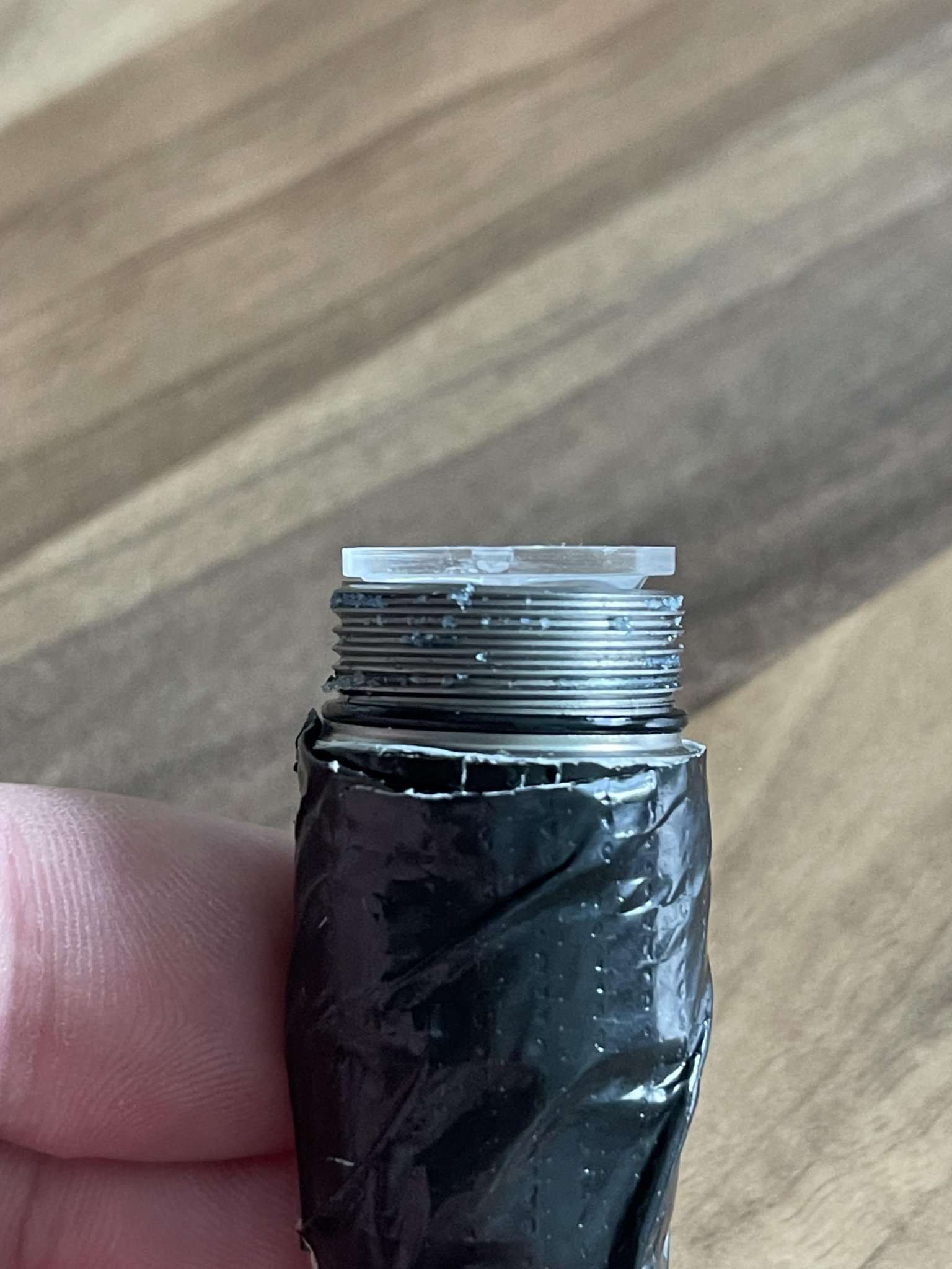 Gioăng Ti Wurkkos TS10v2 ngăn ngừa hư hại cho đèn LED