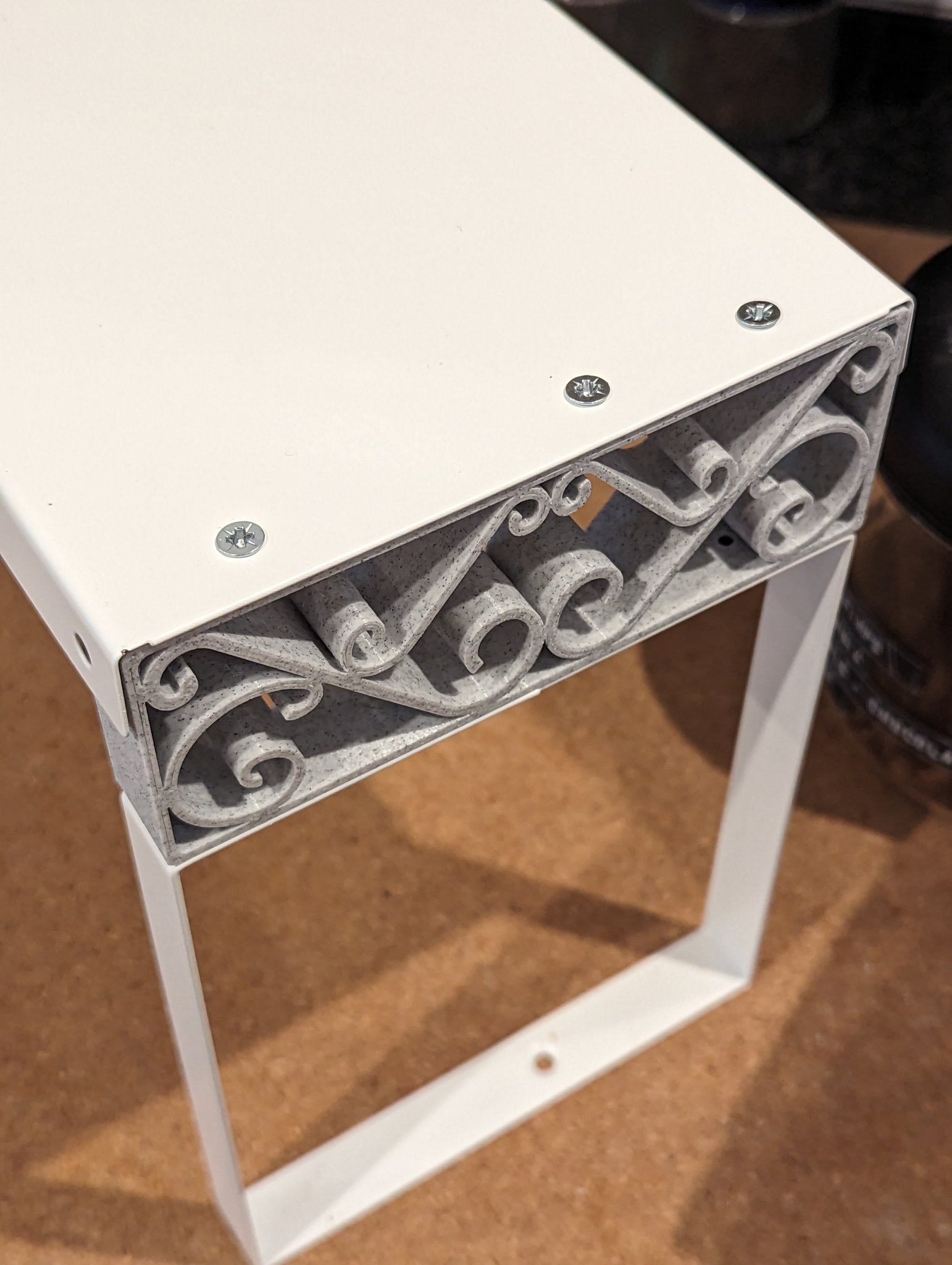 Giá đỡ kệ IKEA VARIERA tăng chiều cao 5cm