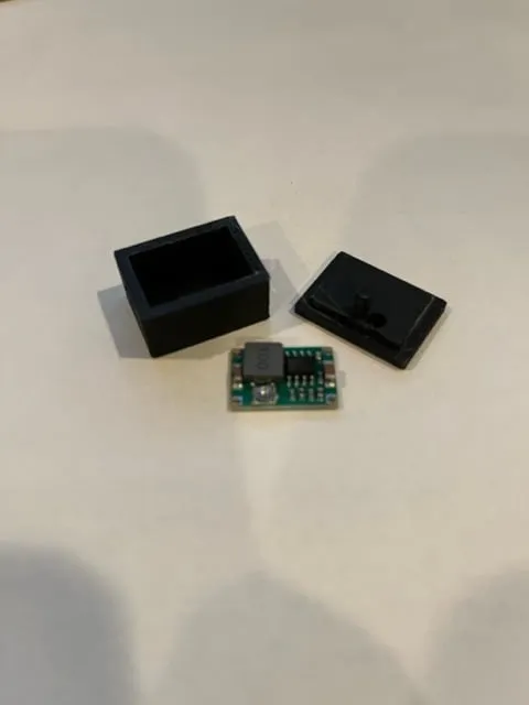 Mô đun chuyển đổi nguồn Mini360 3A DC 3.3V 5V 9V 12V