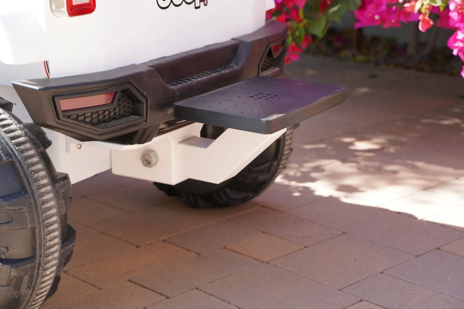 Hệ thống tiếp nhận kéo 2 inch cho xe điện trẻ em