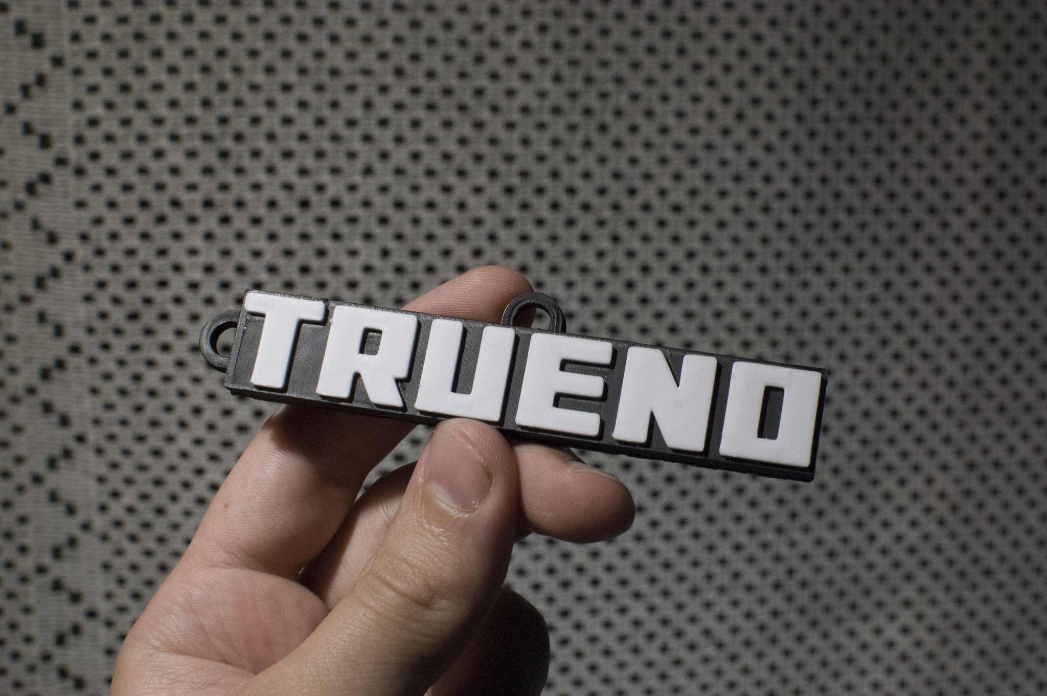 Móc khóa Corolla Sprinter Trueno với thiết kế độc đáo