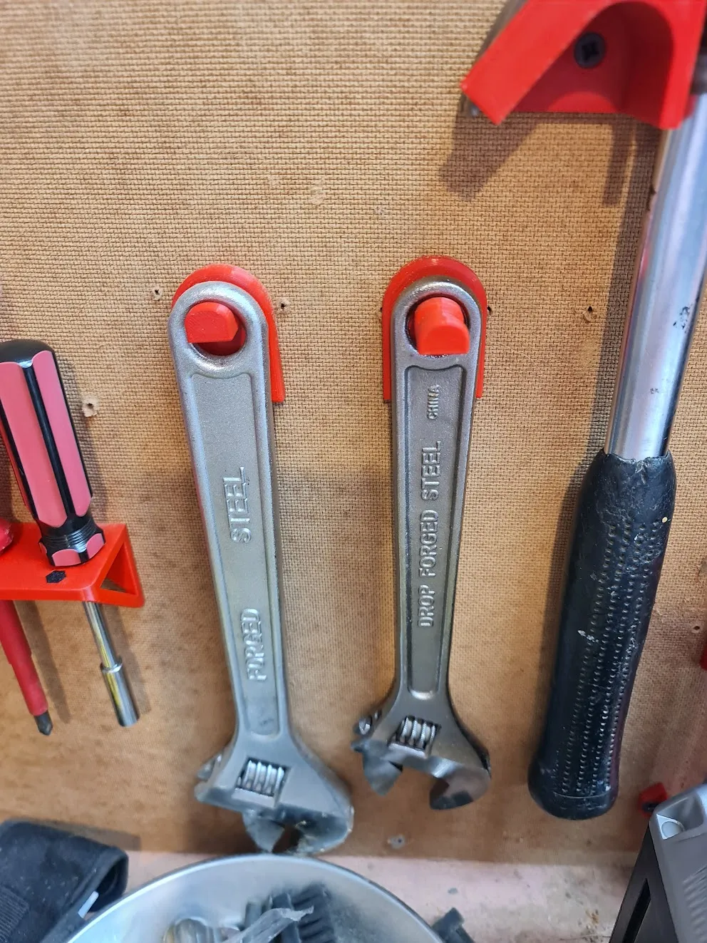 Giá đỡ dụng cụ cờ lê đơn và đôi