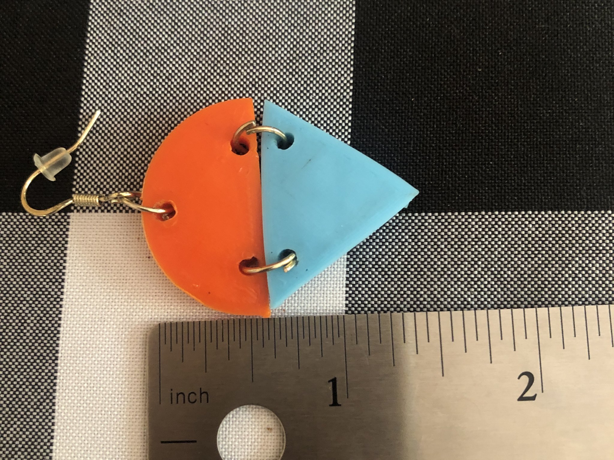 Bông tai hình kem que độc đáo thiết kế trên Tinkercad