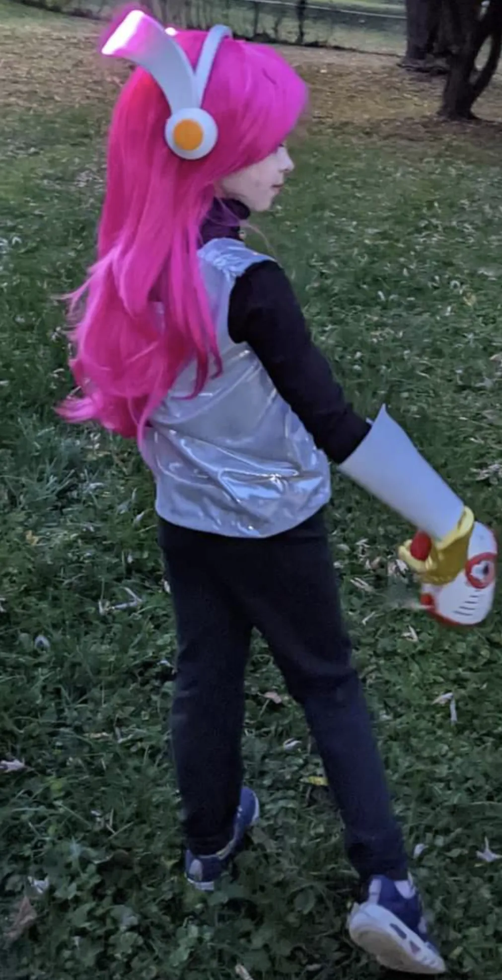 Mũ bảo hiểm robot Susie từ trò chơi Kirby với Arduino lập trình...