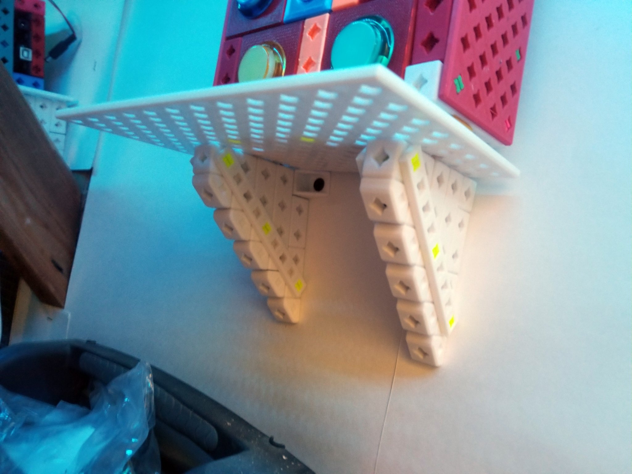 Giá đỡ PrintABlok tùy chỉnh cho không gian sống