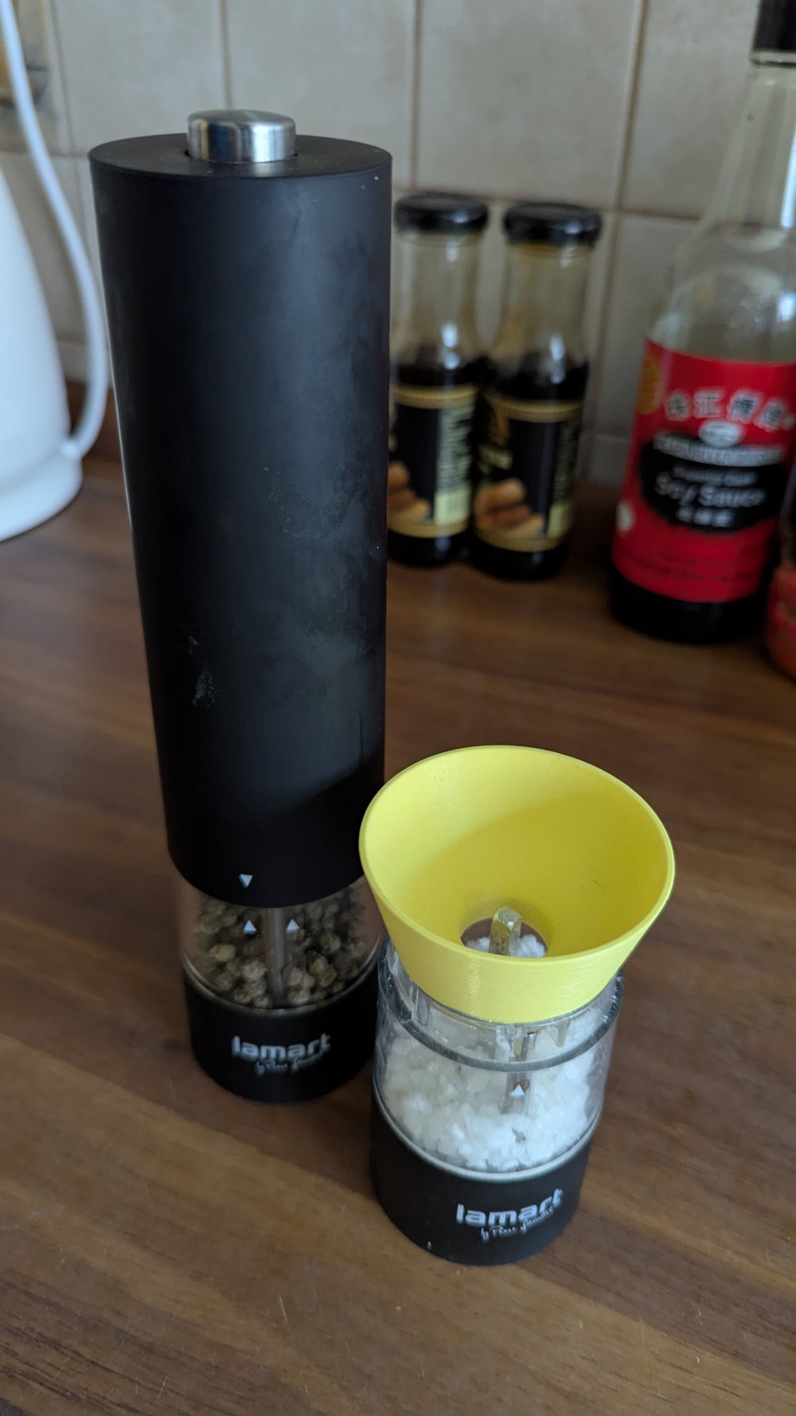 Hopper cho máy xay điện Lamart