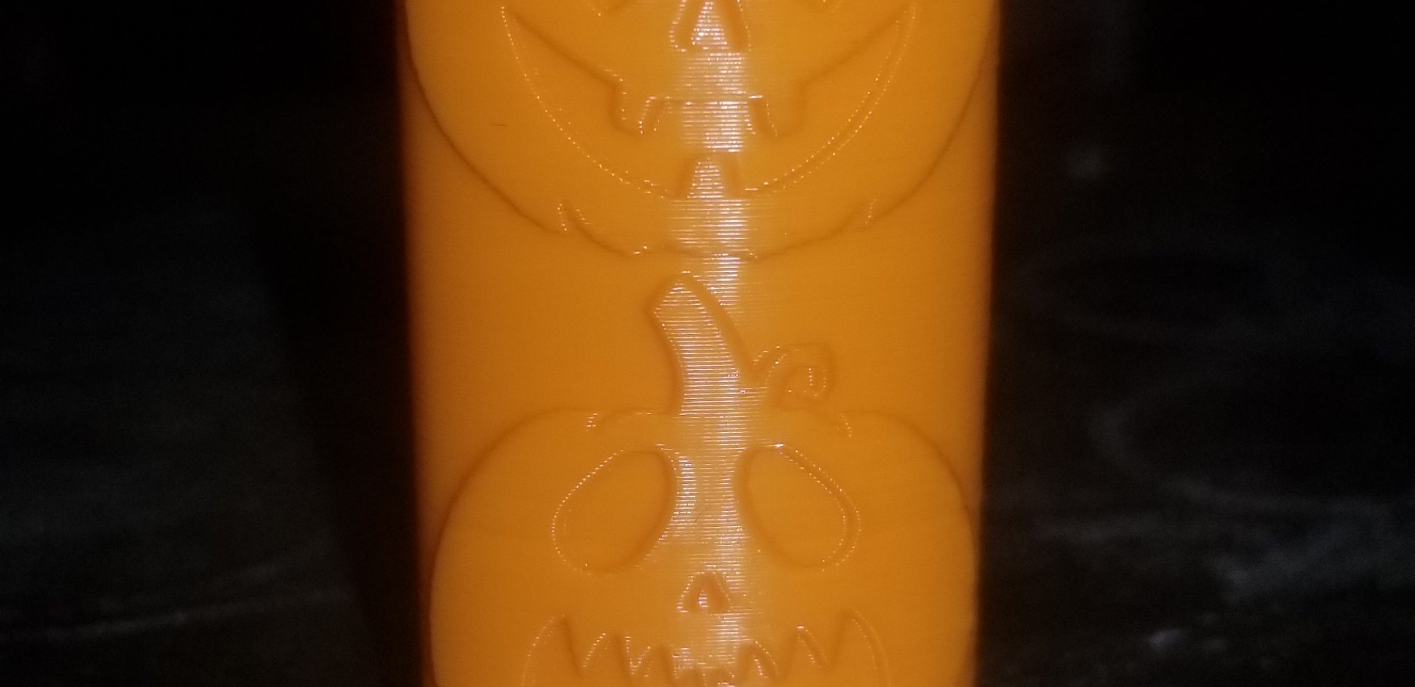 Vỏ bật lửa Bic trang trí hình đèn Jack o Lantern