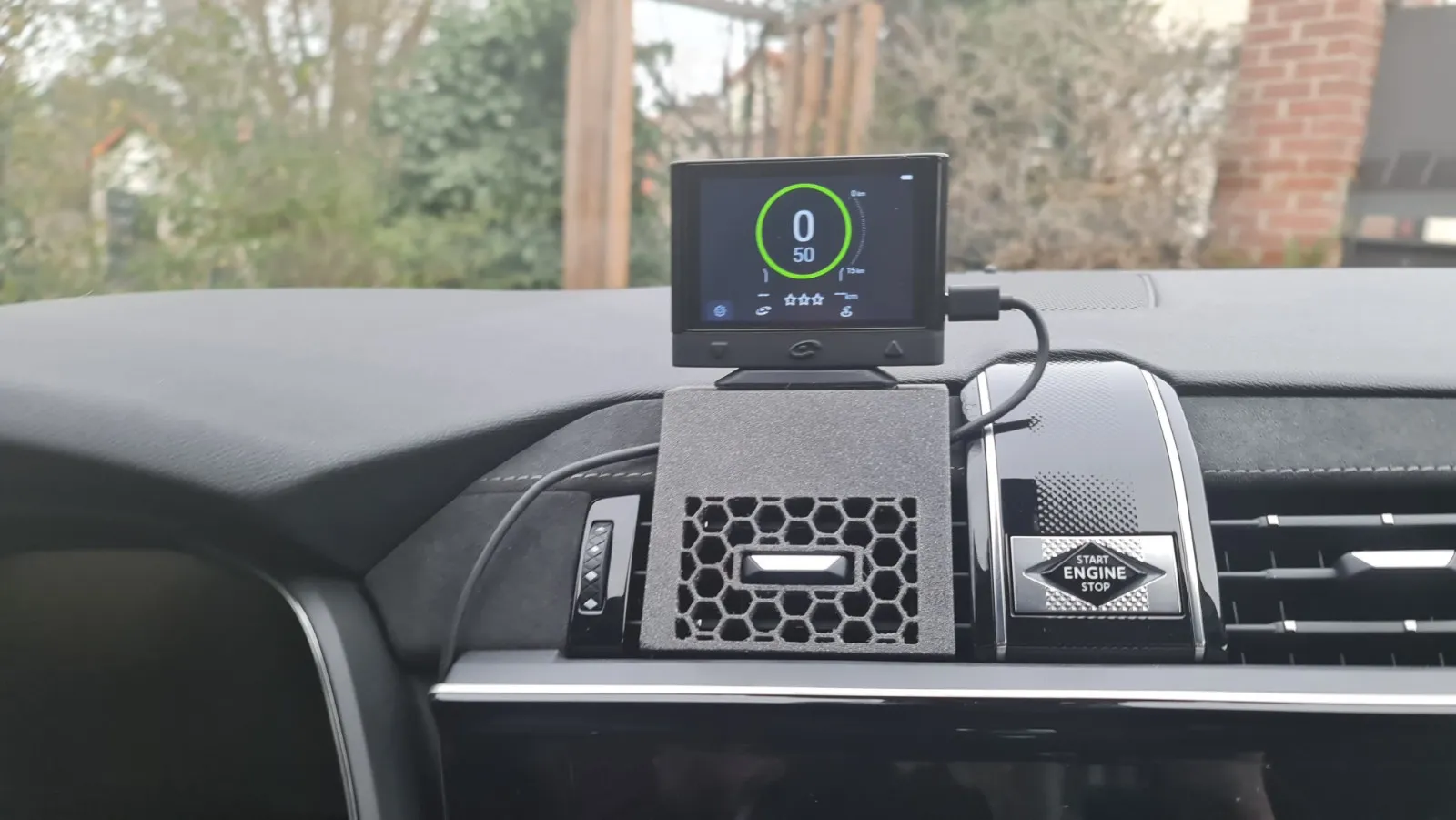 Giá đỡ Coyote Mini cho khe gió DS7