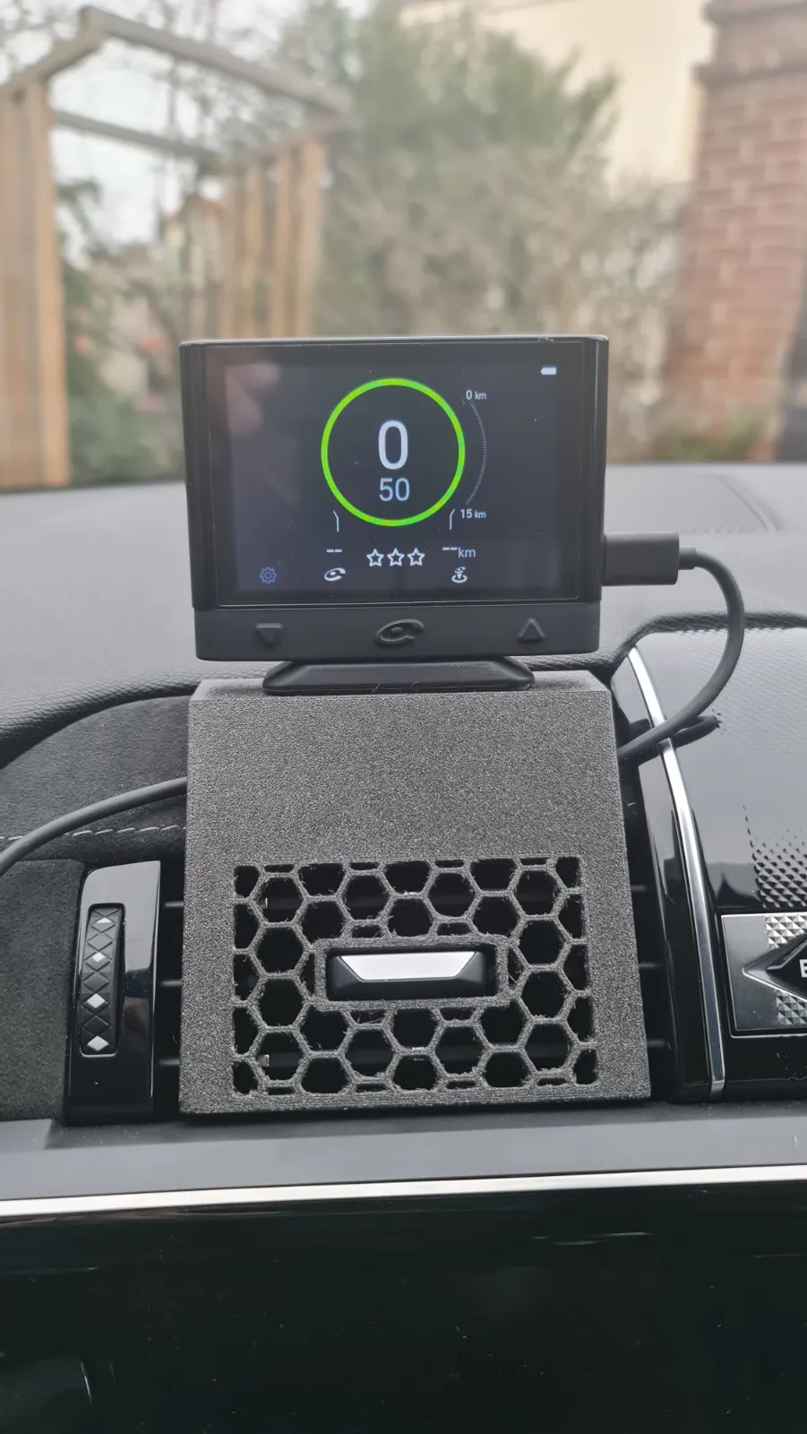 Giá đỡ Coyote Mini cho khe gió DS7