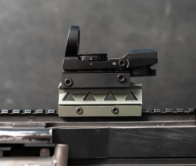 Giá đỡ ray picatinny nhẹ và có thể xếp chồng