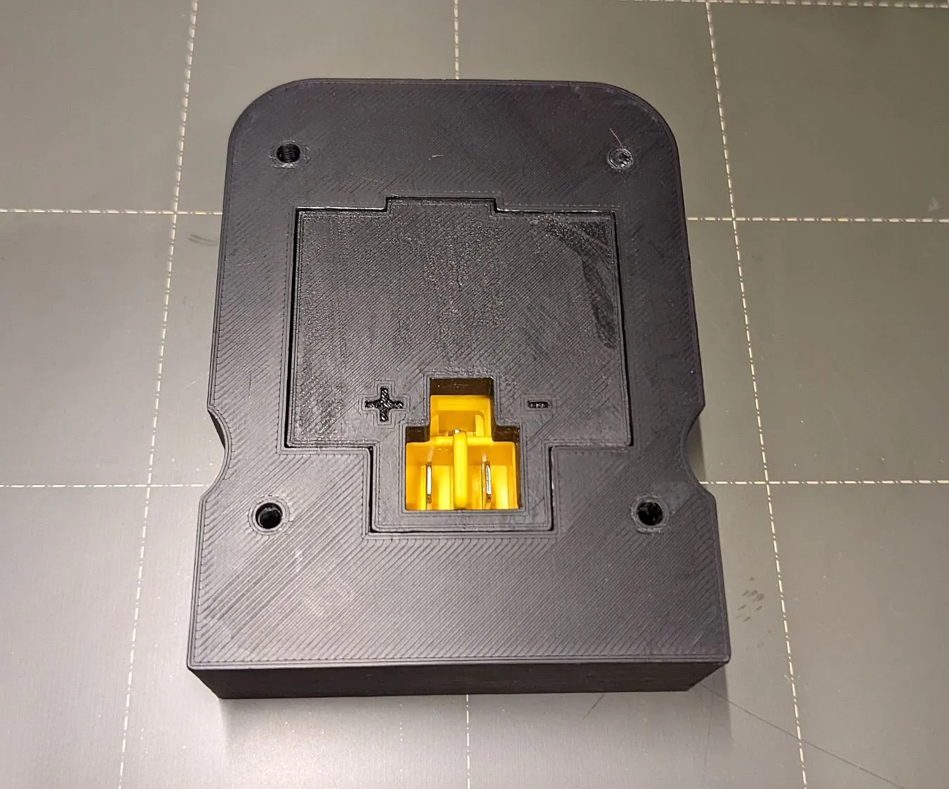 Bộ chuyển đổi pin Makita 18V cho bu lông 3mm