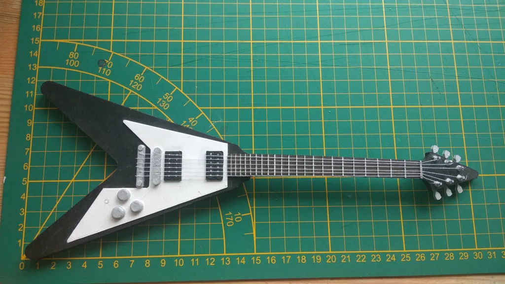 Mô hình guitar điện mini Gibson Flying V