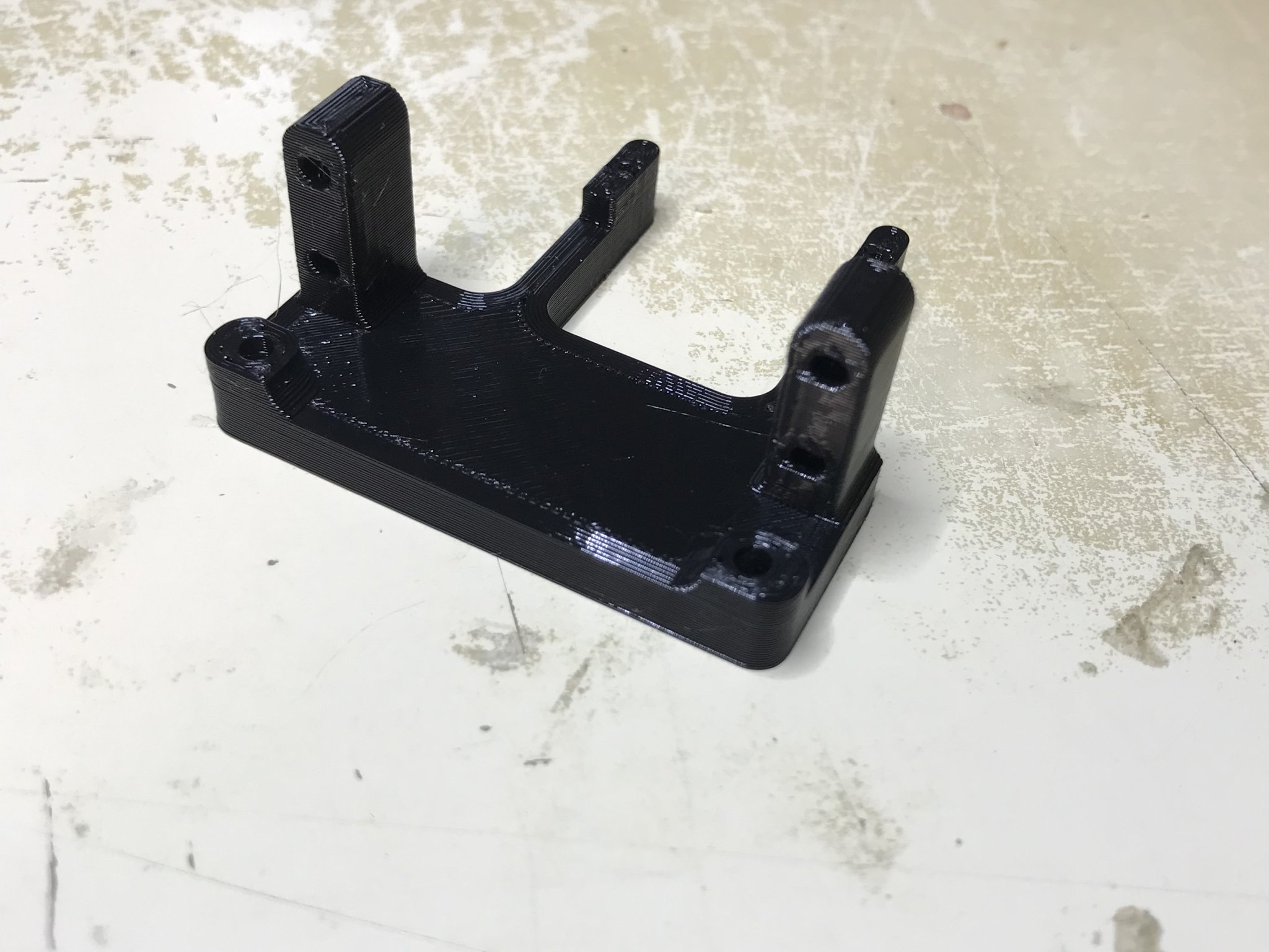 Giá đỡ servo lái và chuyển số cho xe tải RC 1/14