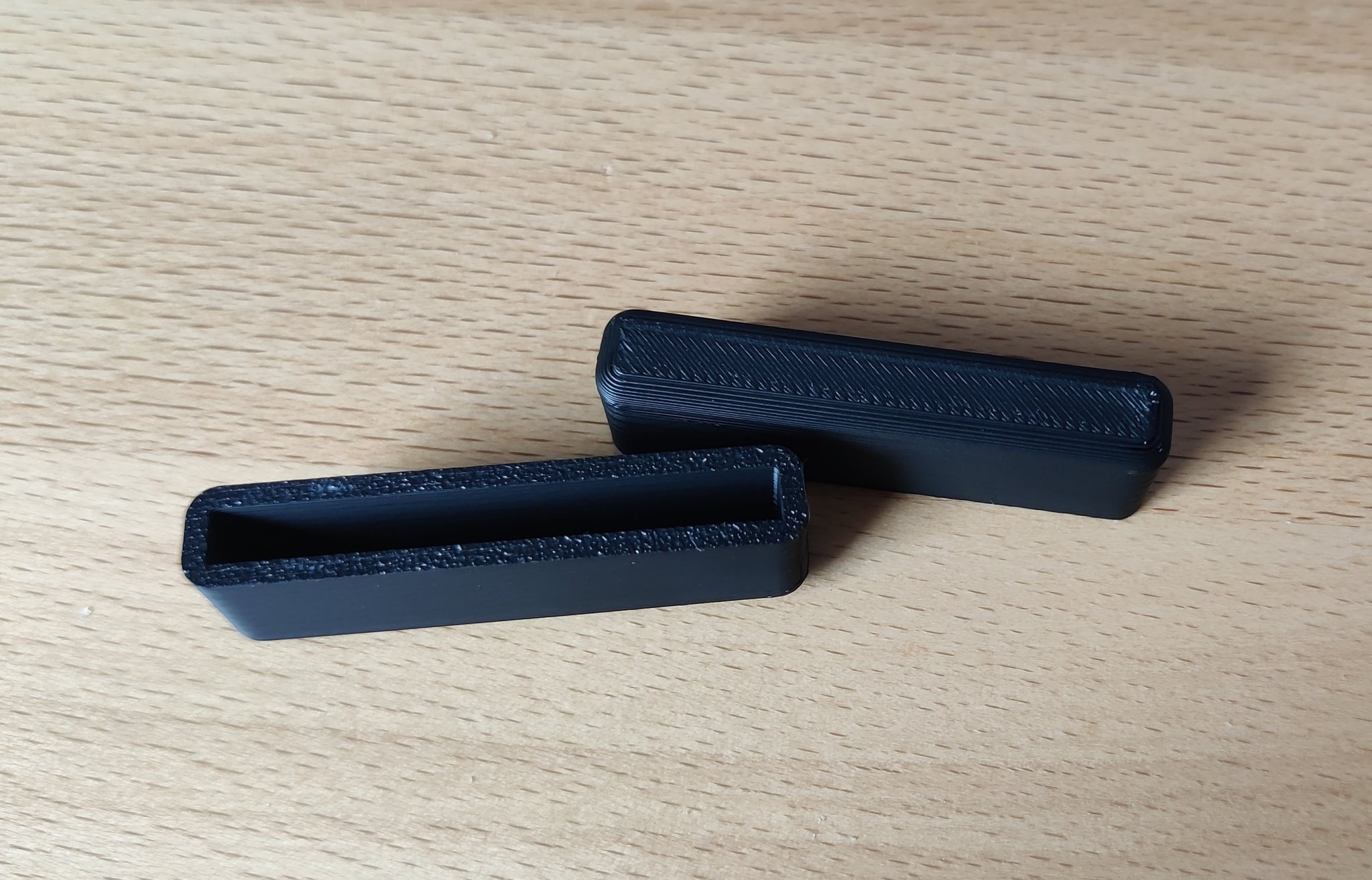 Nắp cuối cho thanh che trên hàng rào đôi