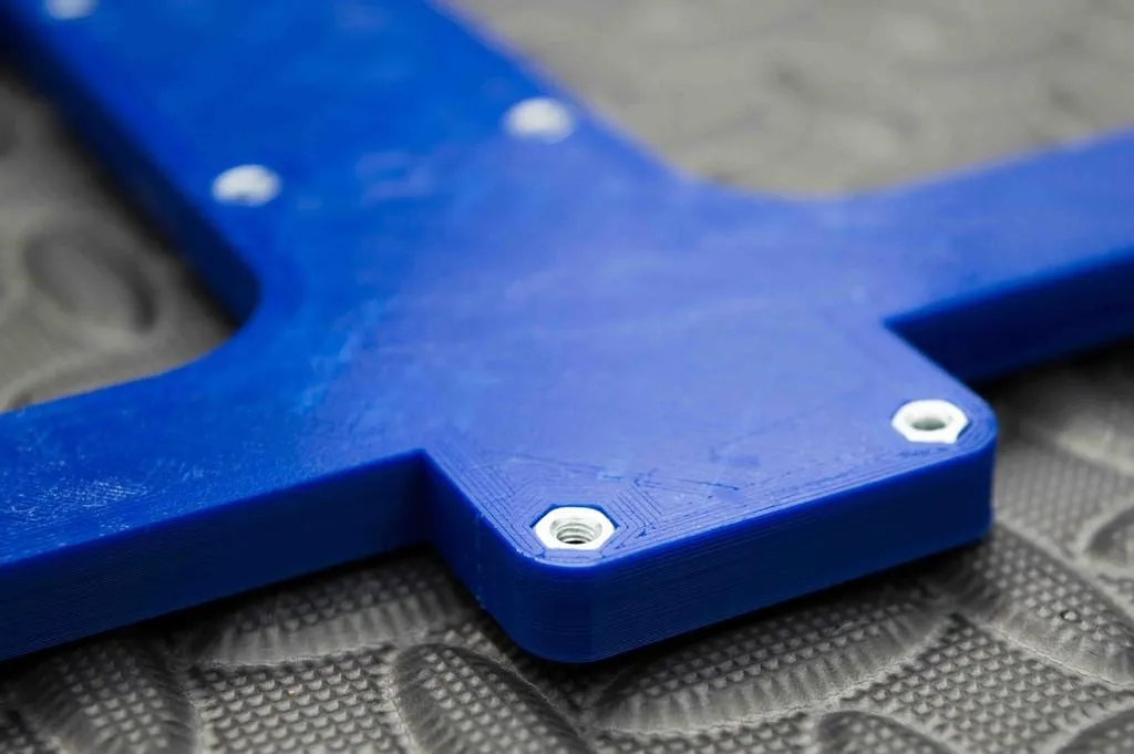 Khung drone FPV 4 inch với động cơ 2204 2300kv