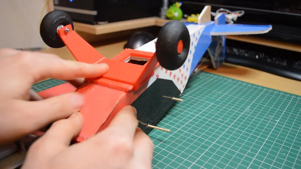 Bộ bánh xe hạ cánh rc FreedomFox kích thước 40 mm