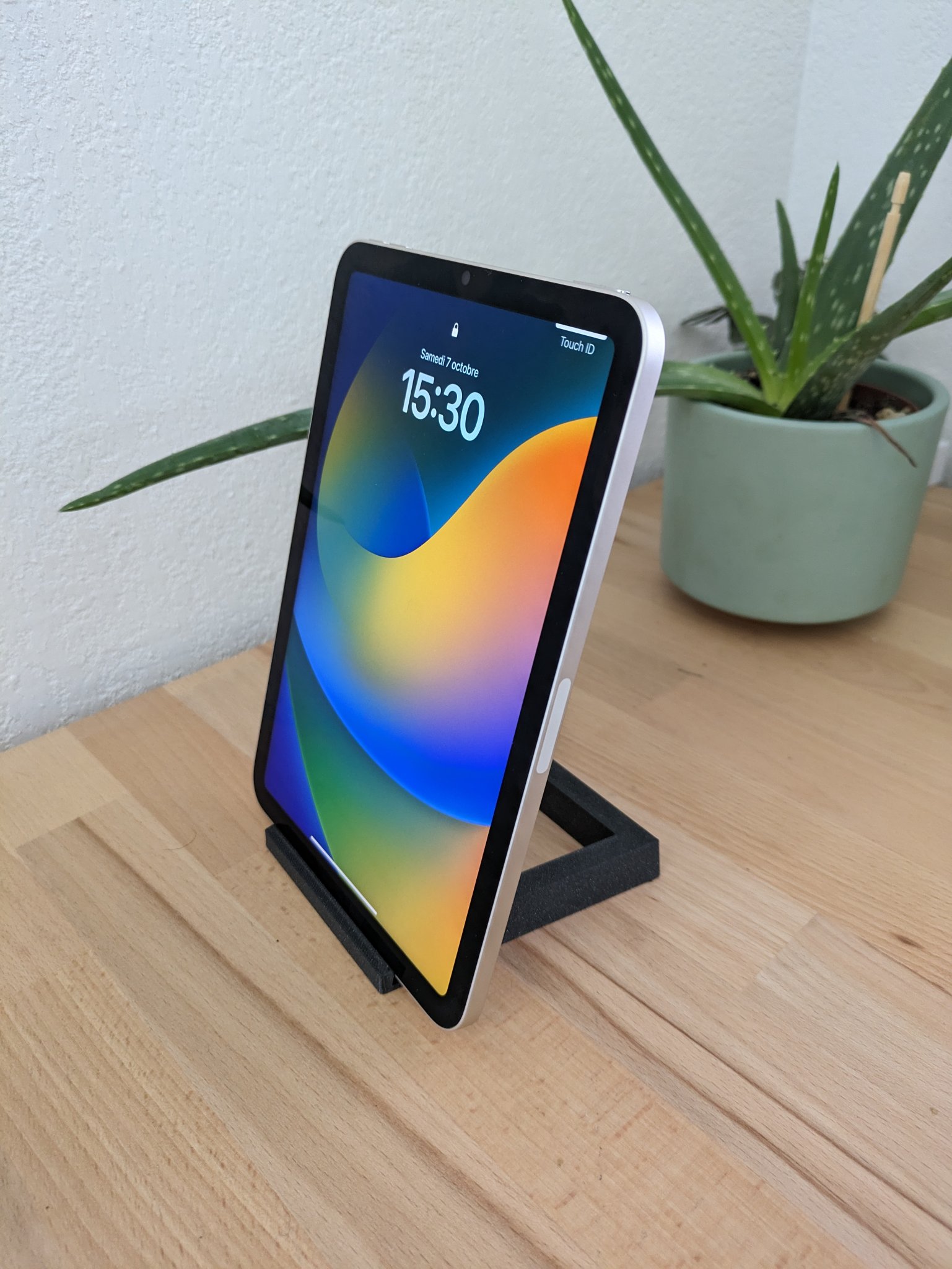 Giá đỡ đơn giản cho iPad mini 6