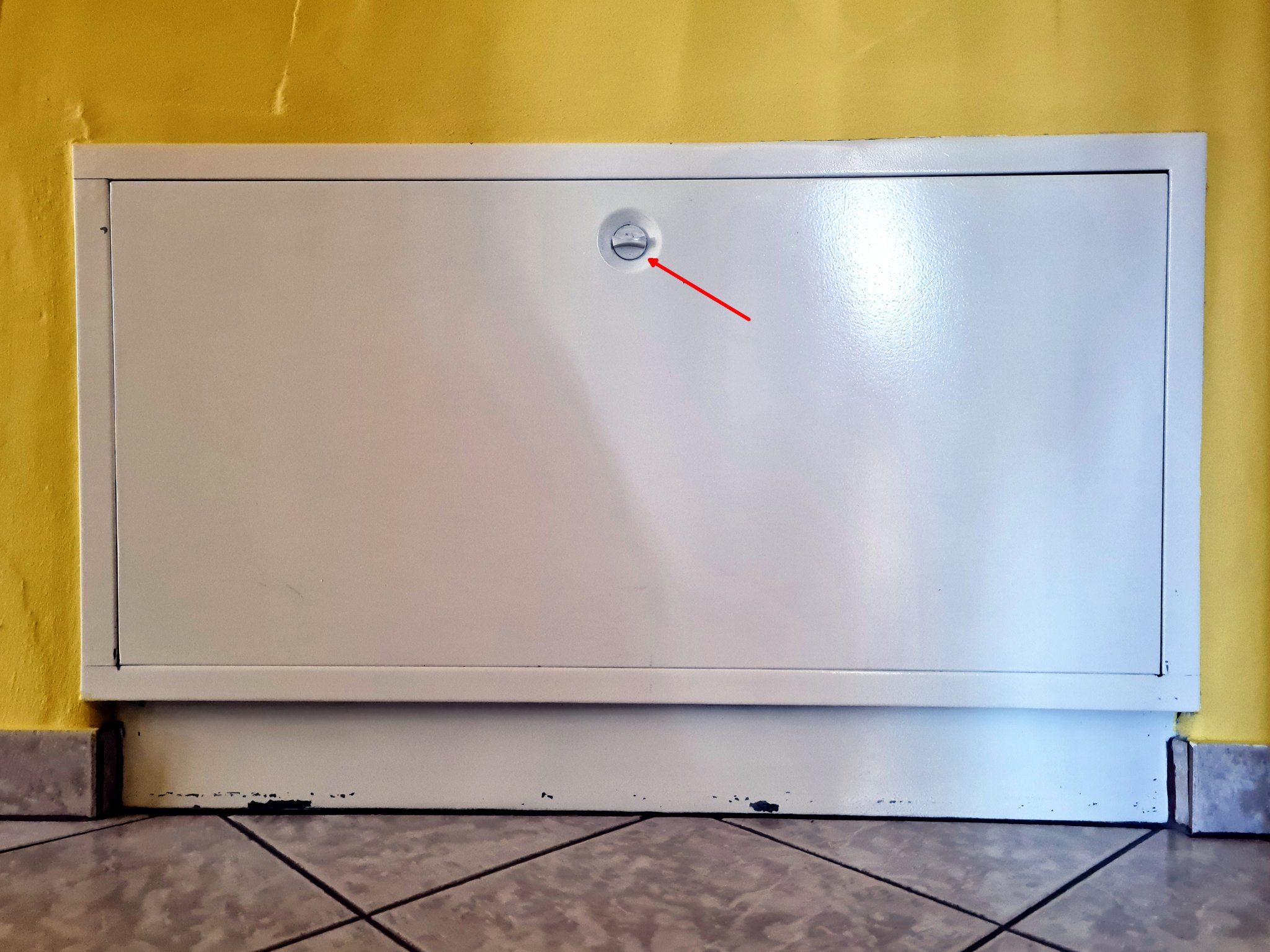 Thay thế thiết bị khóa cho cửa chặn phân phối nhiệt